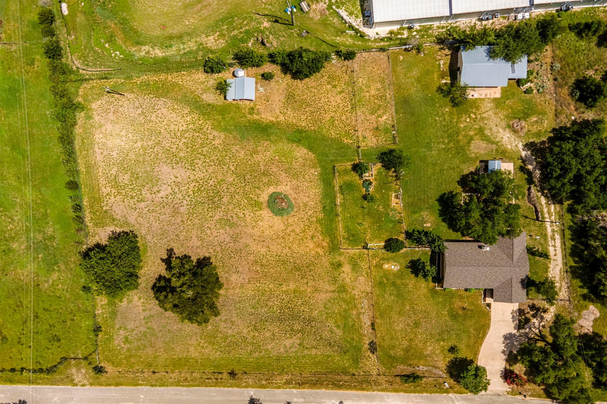 190 Carol Ann Dr, Austin, TX 78737