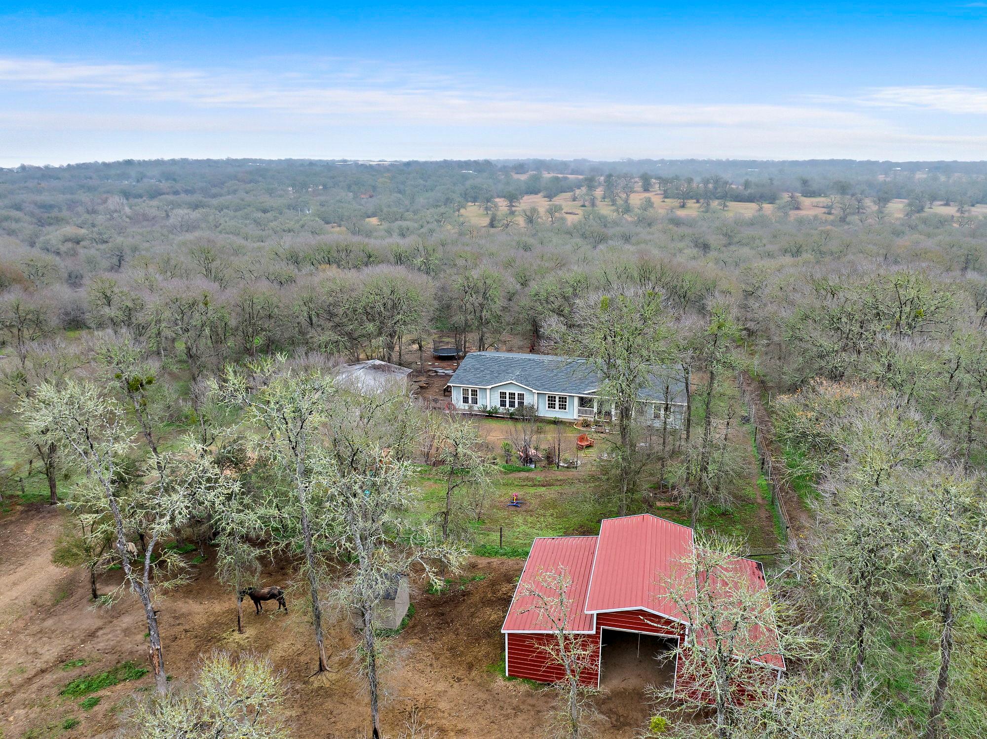 175 Fawn Ridge Rd, Cedar Creek, TX 78612