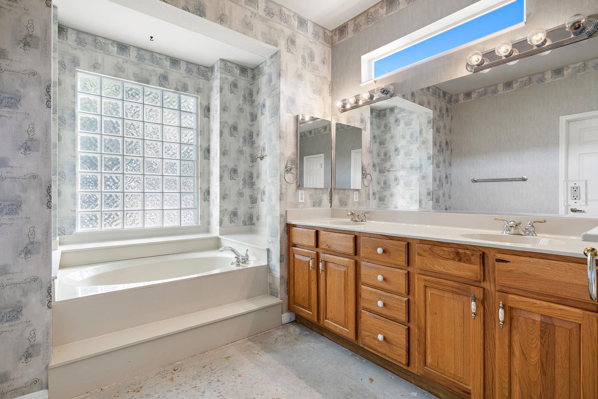 105 Liatris Ln, Georgetown, TX 78633