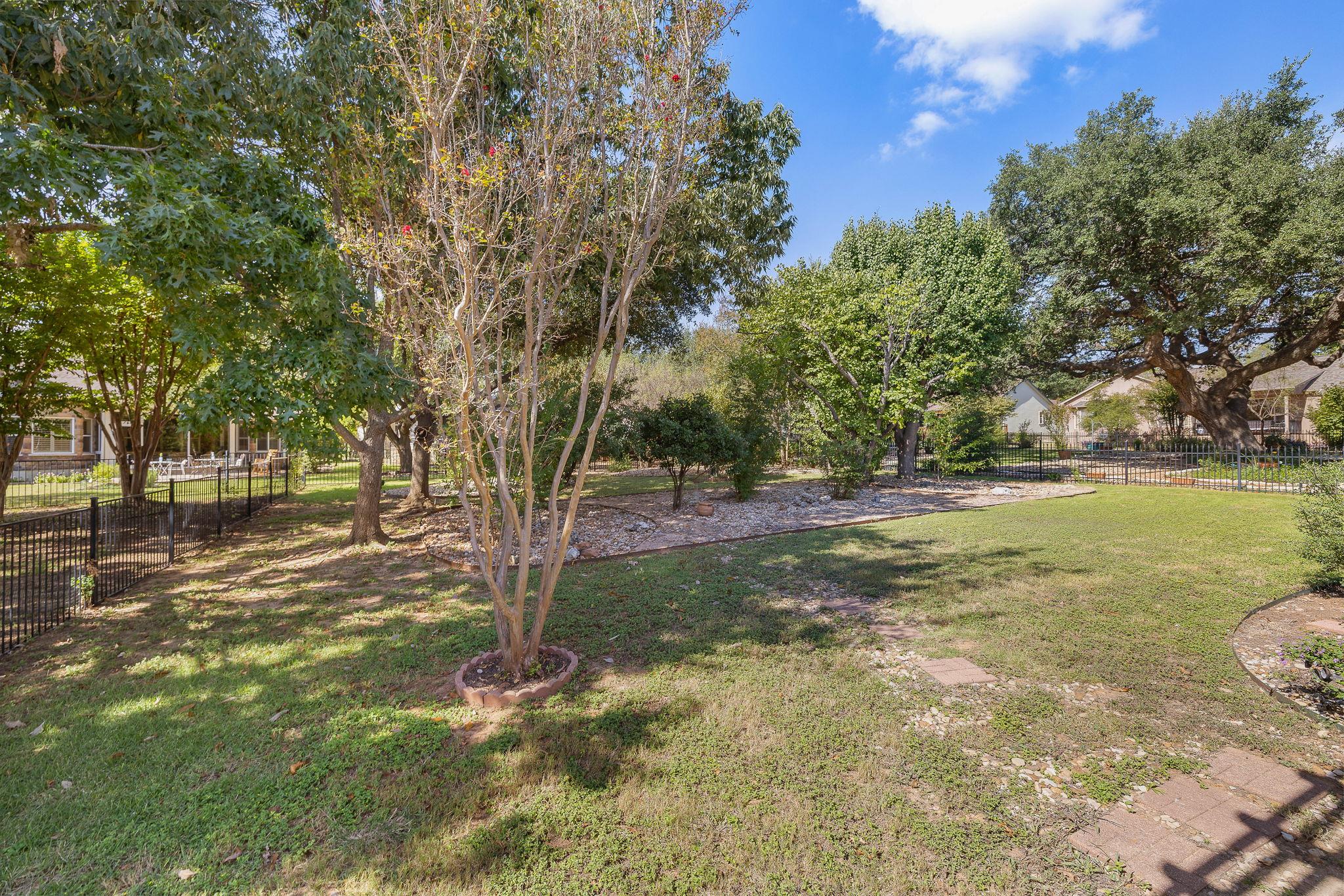 105 Liatris Ln, Georgetown, TX 78633