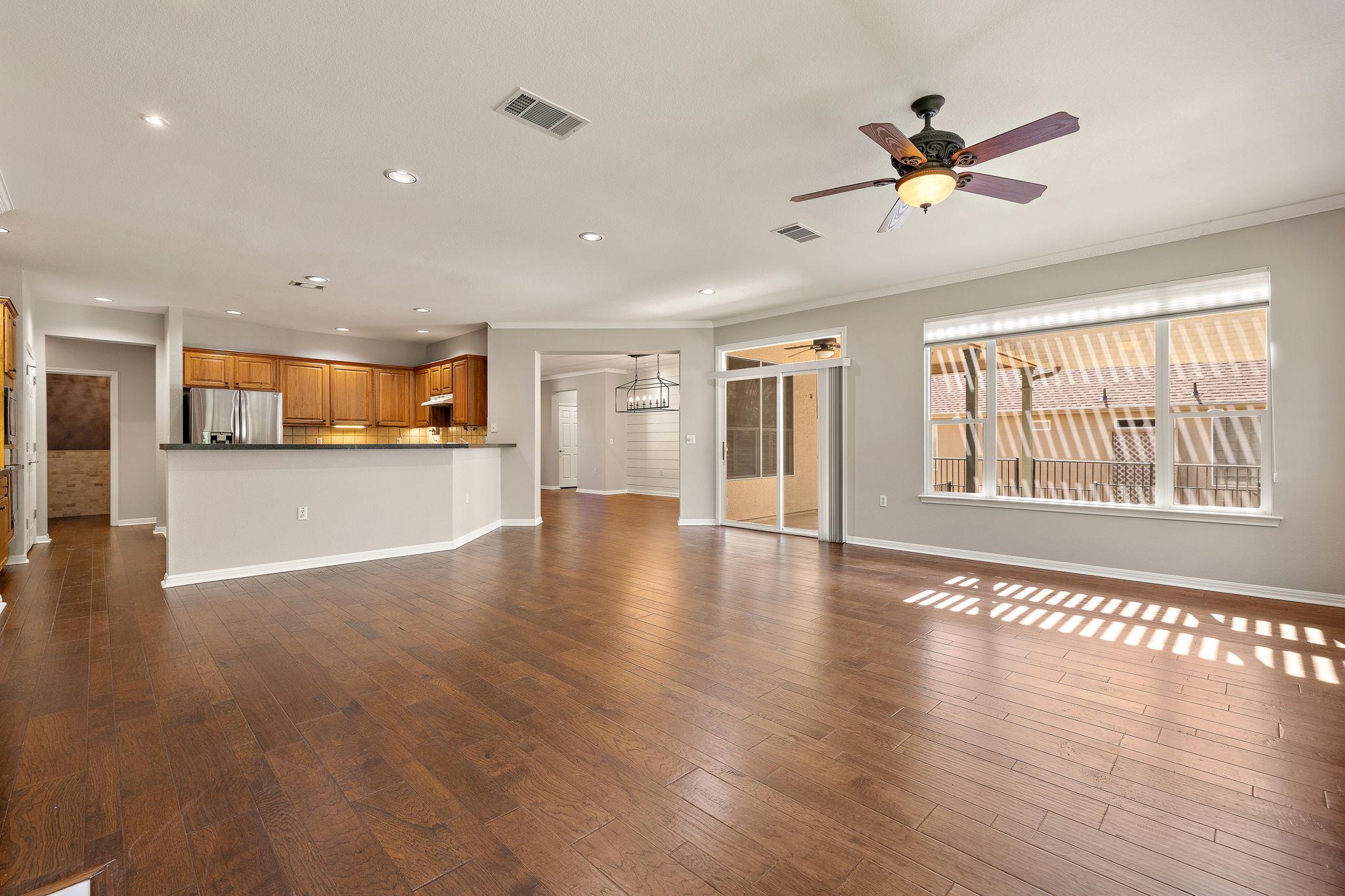 105 Liatris Ln, Georgetown, TX 78633