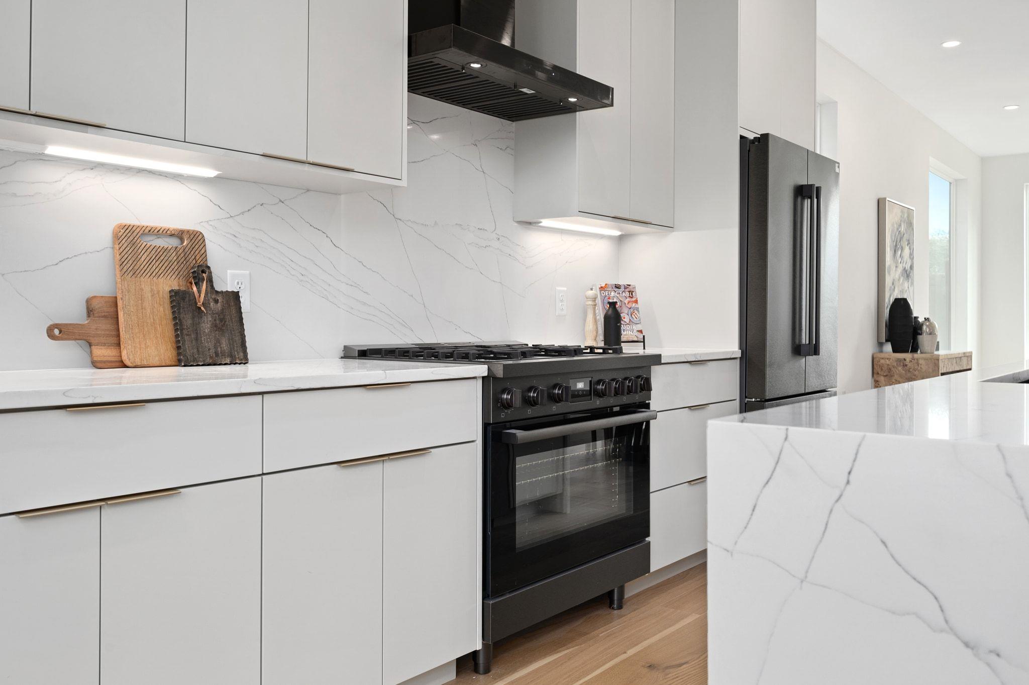 1104 Gunter St # 1/2, Austin, TX 78702