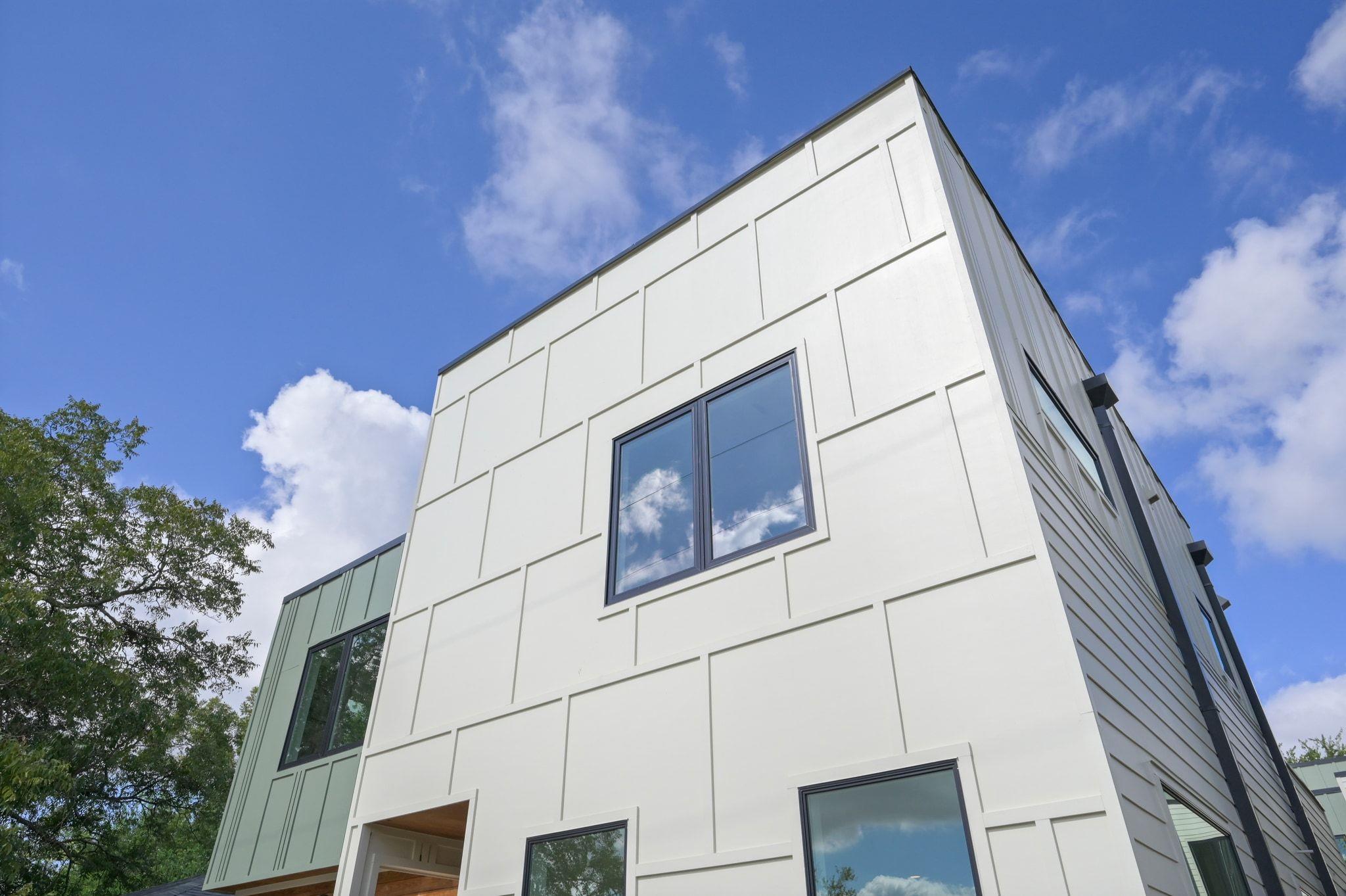 1104 Gunter St # 1/2, Austin, TX 78702