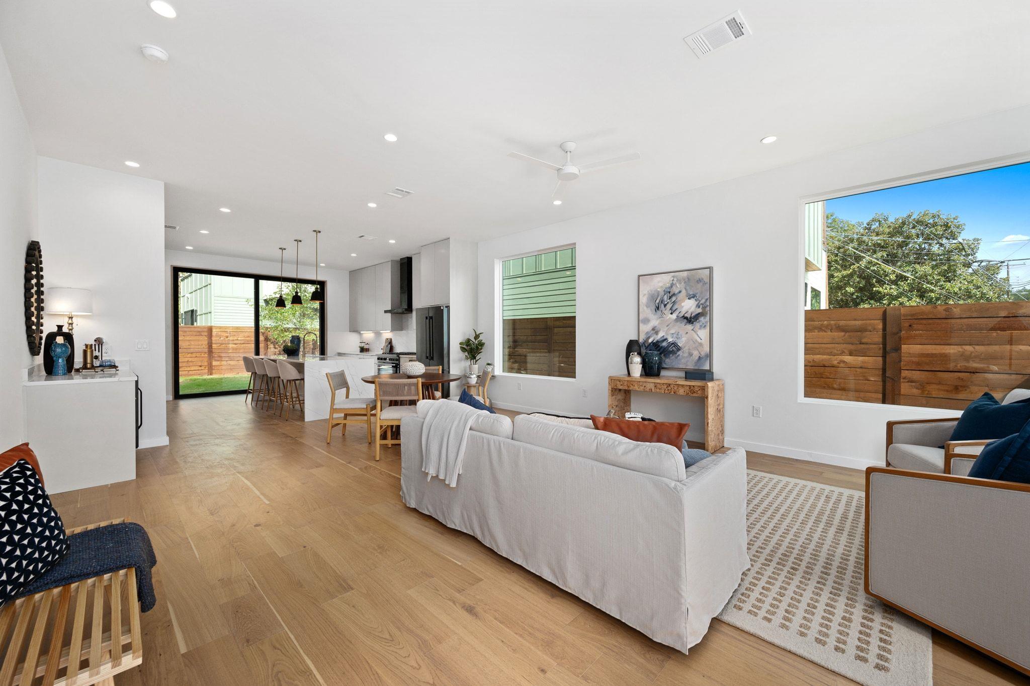 1104 Gunter St # 1/2, Austin, TX 78702