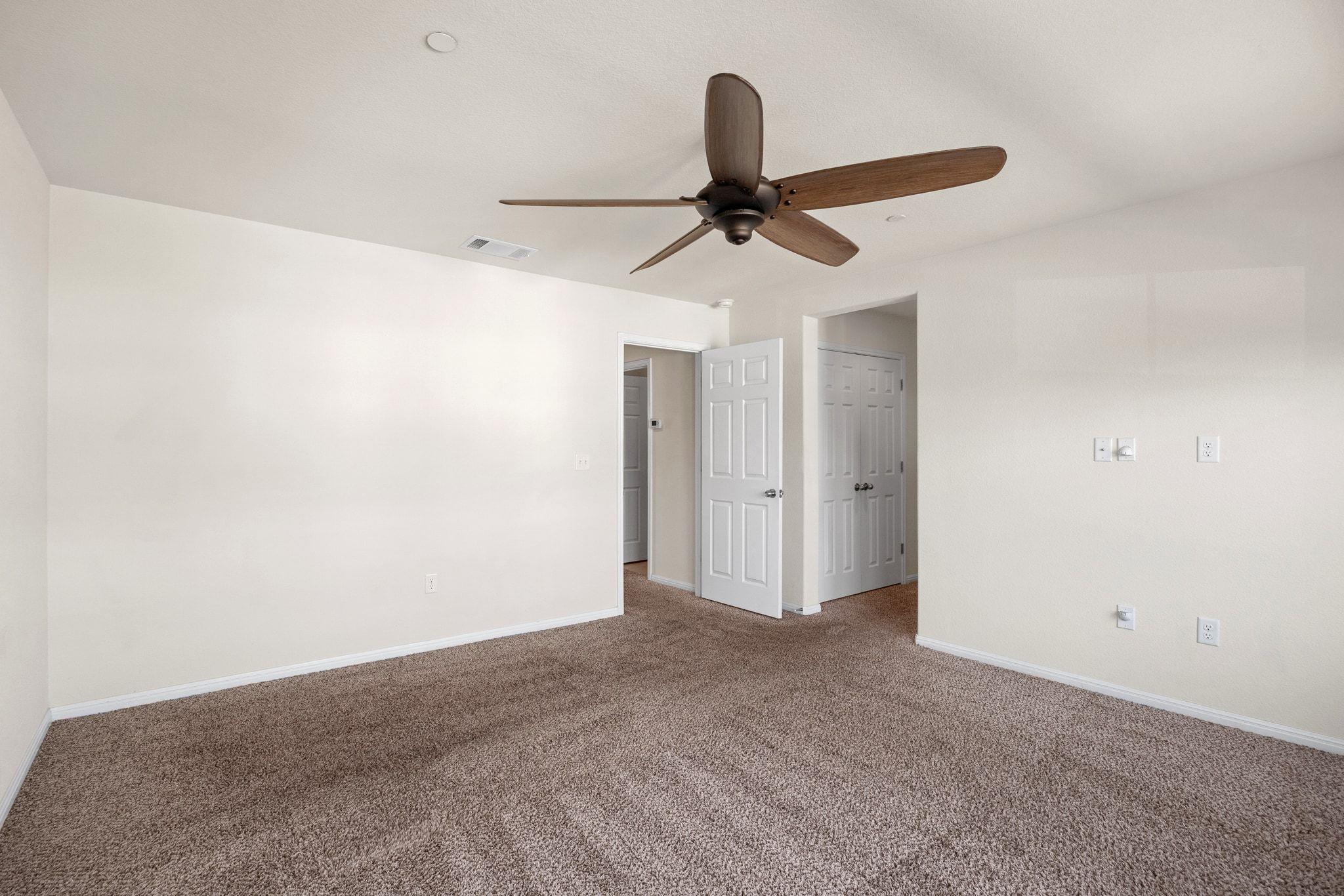 2304 S Lakeline Blvd # 563, Cedar Park, TX 78613