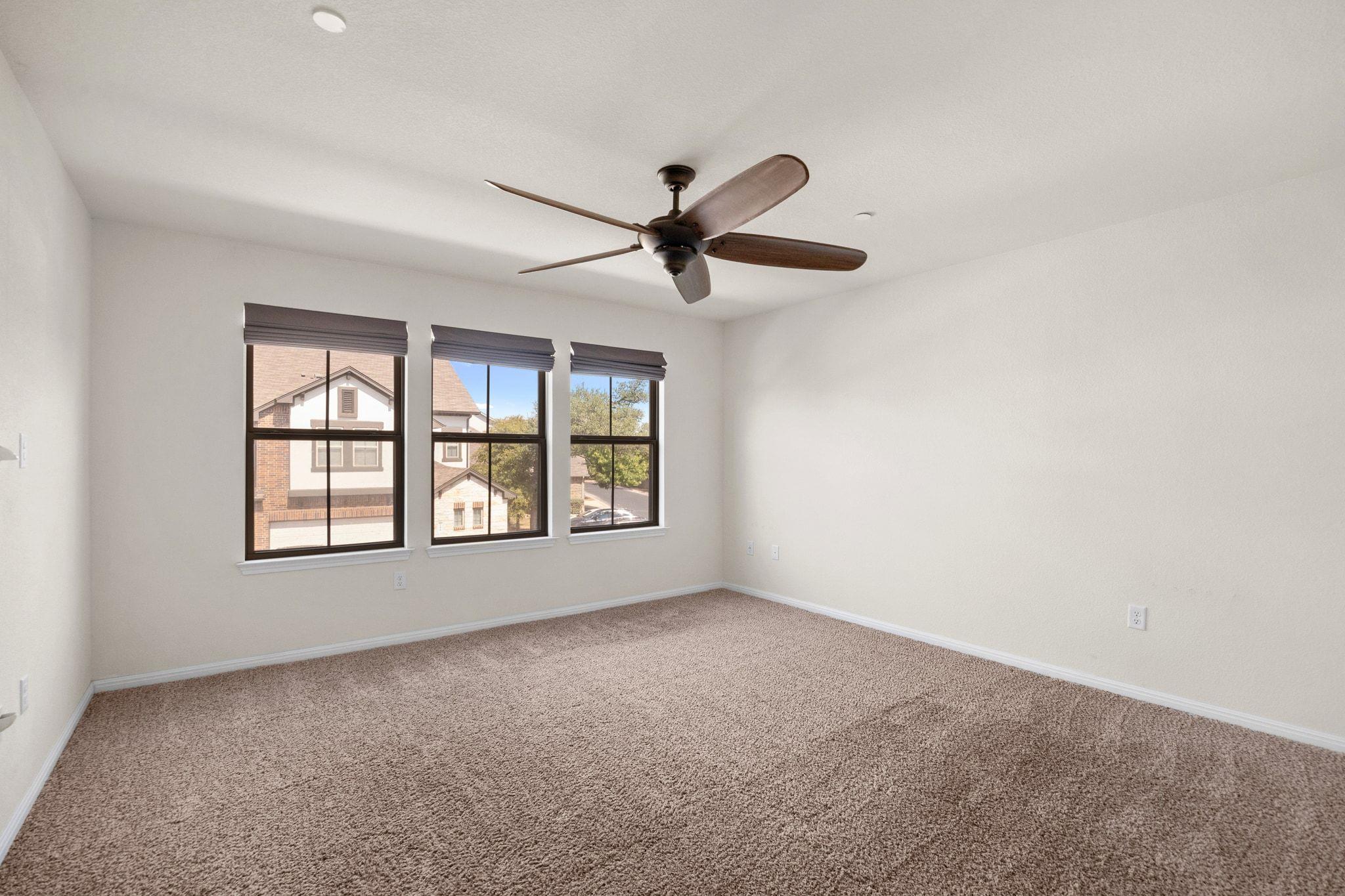 2304 S Lakeline Blvd # 563, Cedar Park, TX 78613