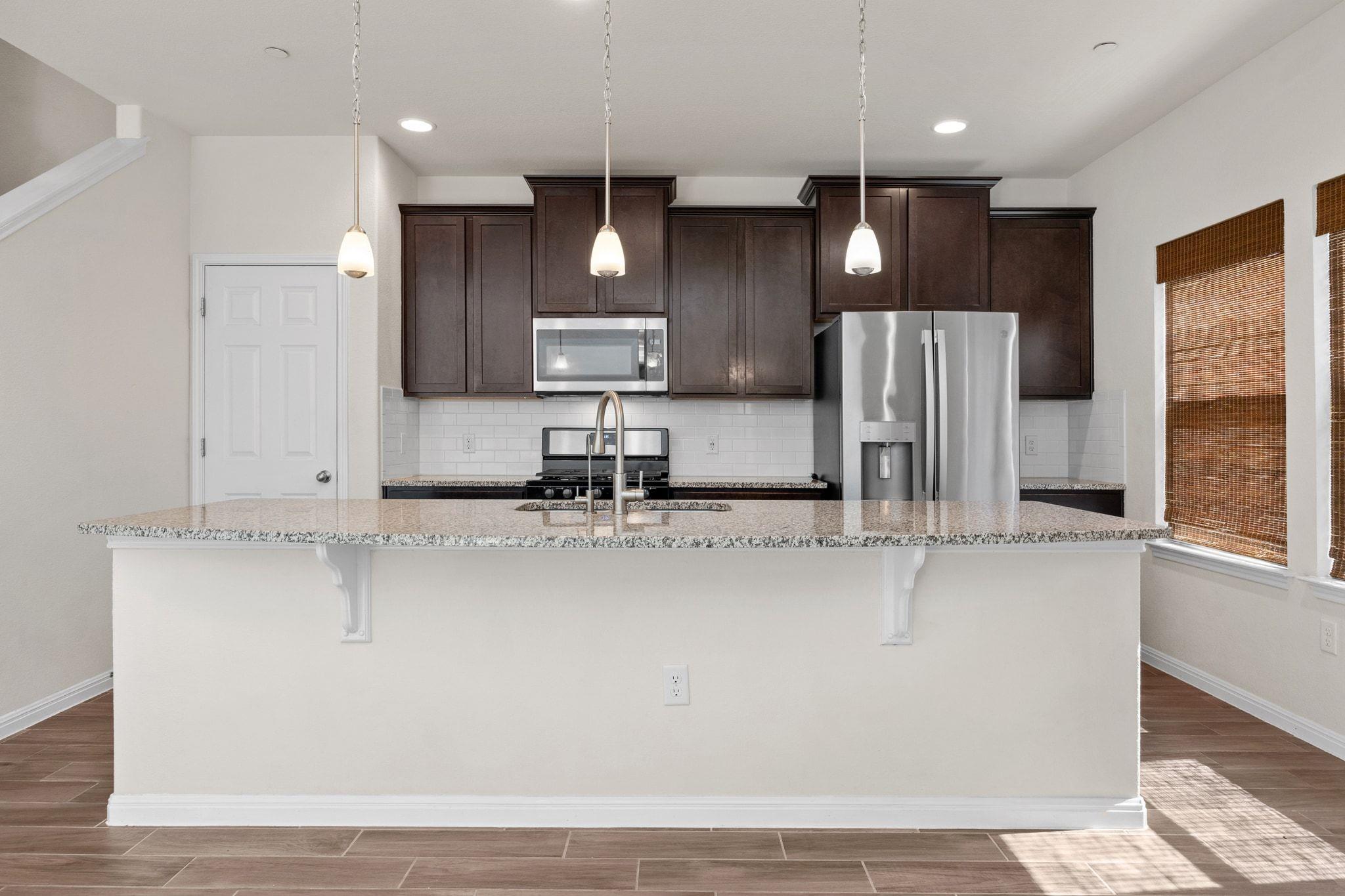 2304 S Lakeline Blvd # 563, Cedar Park, TX 78613