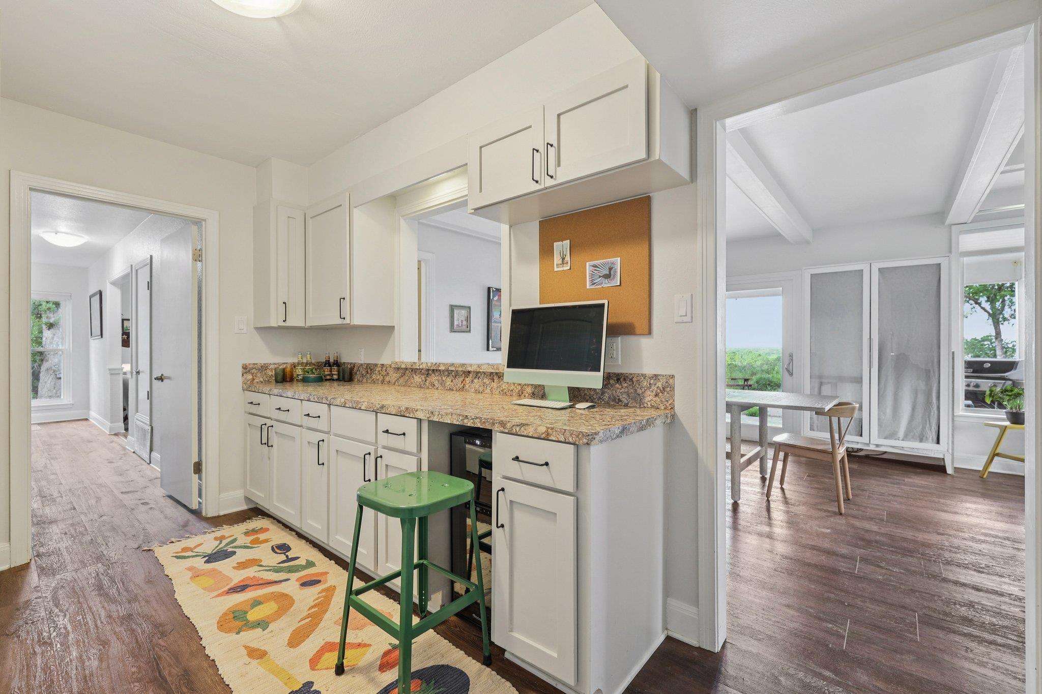 128 Copeland Hill Rd, Smithville, TX 78957