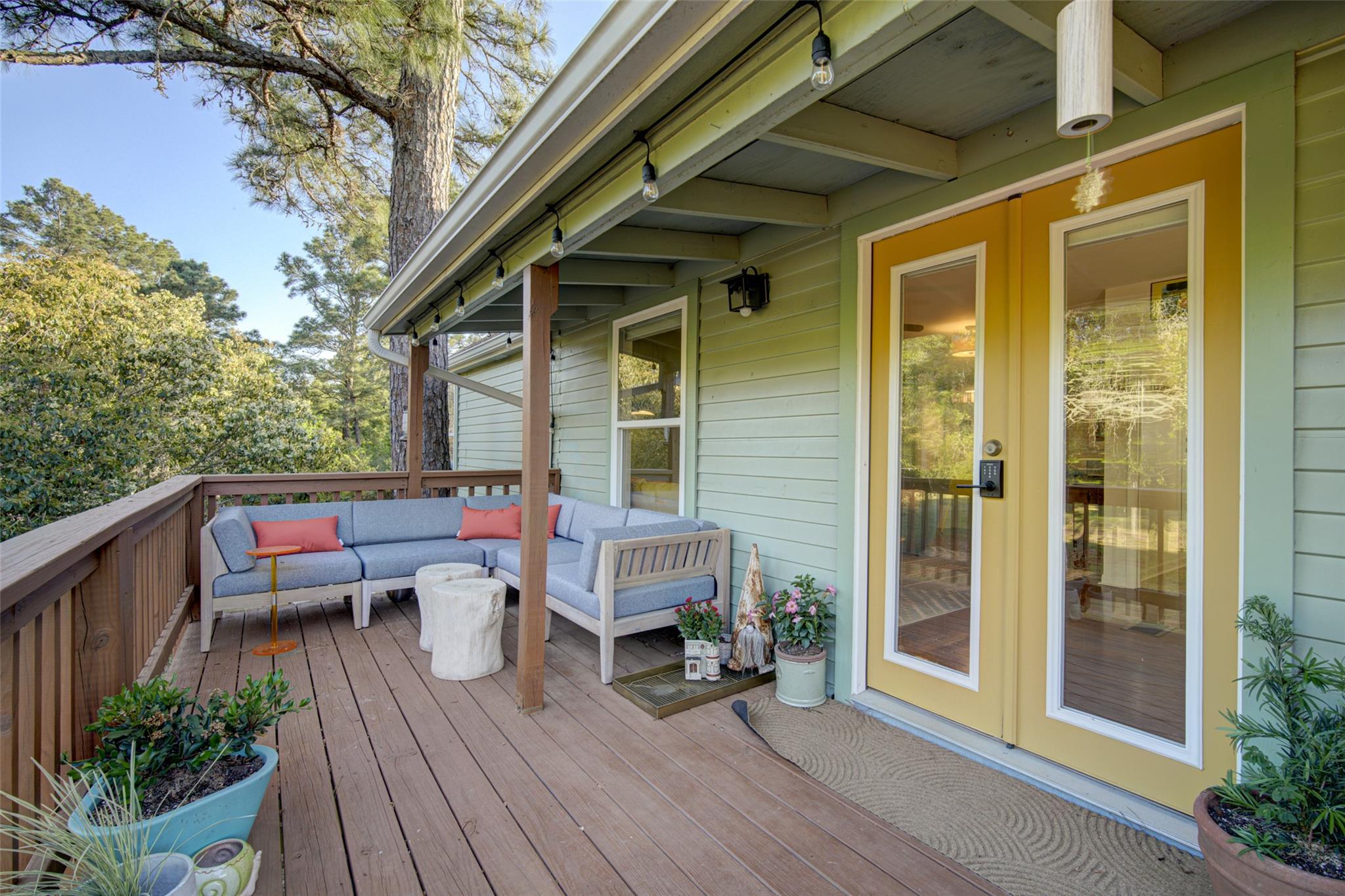 128 Copeland Hill Rd, Smithville, TX 78957