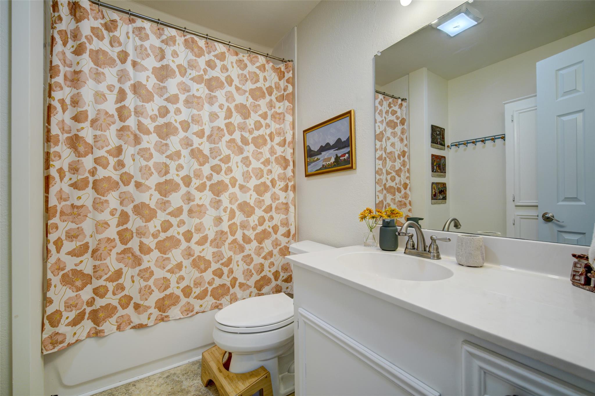 128 Copeland Hill Rd, Smithville, TX 78957