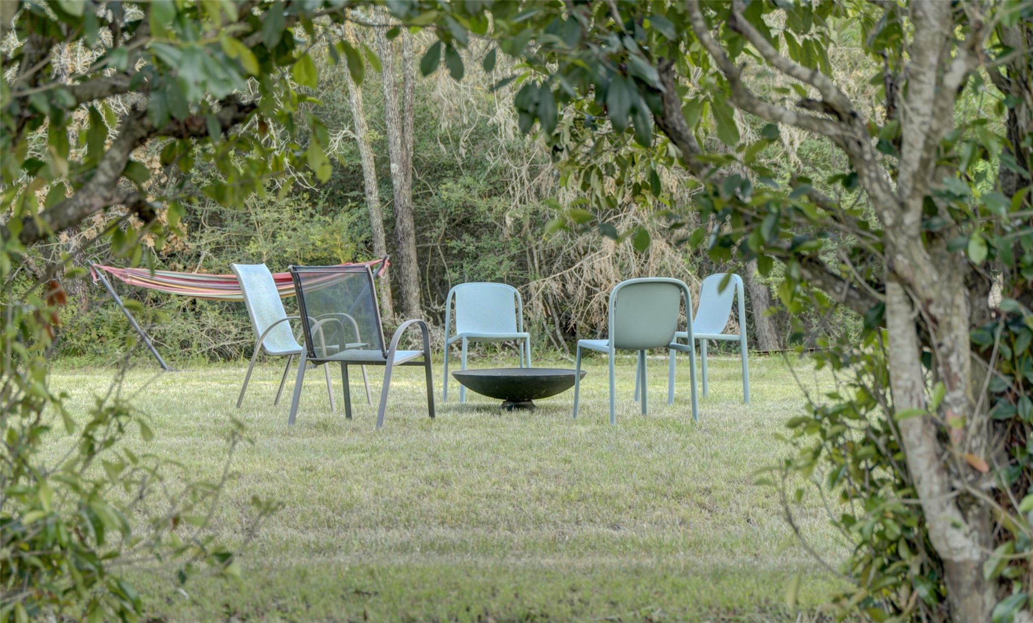 128 Copeland Hill Rd, Smithville, TX 78957