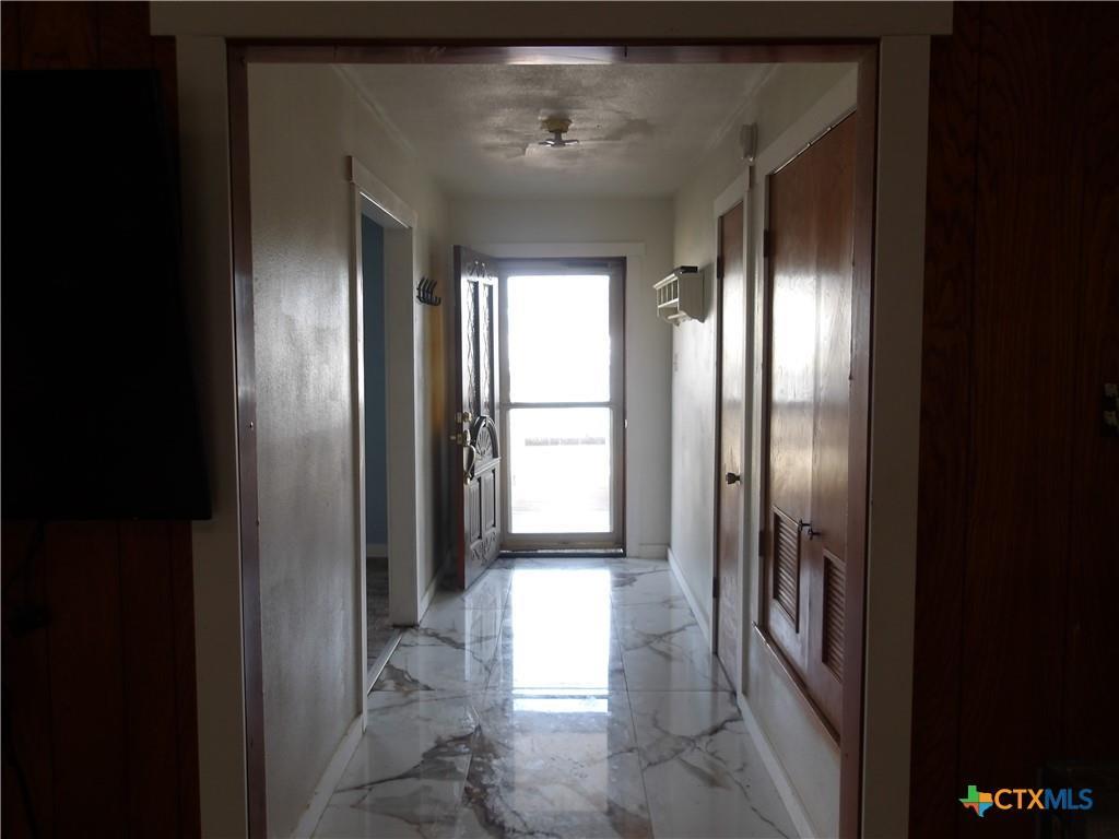 2512 S State Highway 36, Gatesville, TX 76528