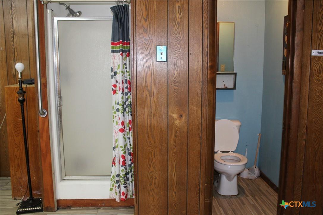 2512 S State Highway 36, Gatesville, TX 76528