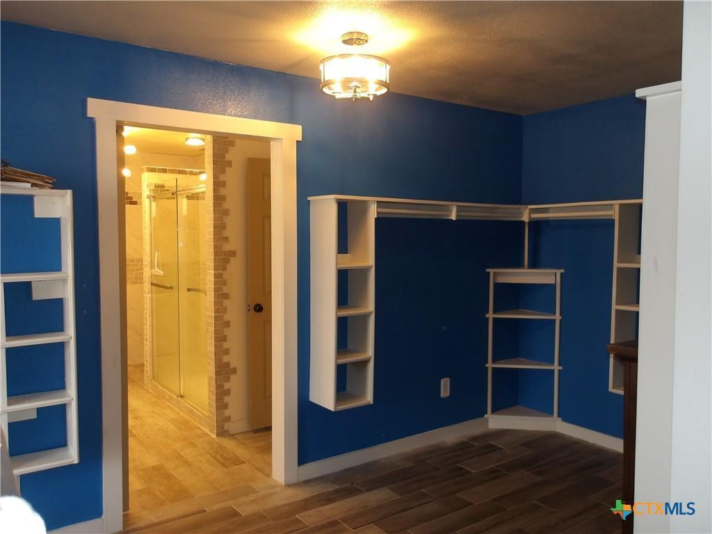 2512 S State Highway 36, Gatesville, TX 76528