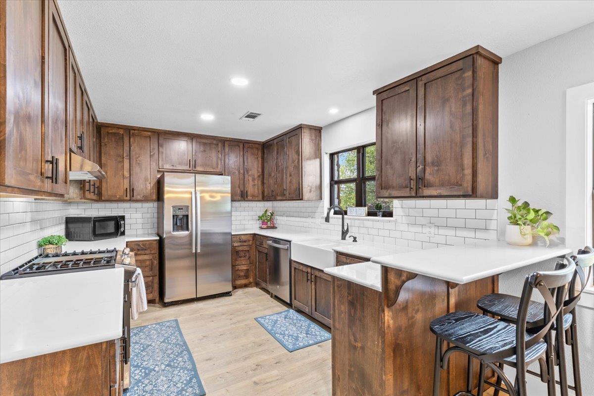 200 Rowlett Rd, Liberty Hill, TX 78642