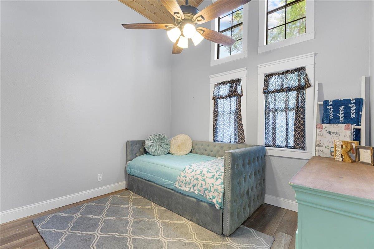 200 Rowlett Rd, Liberty Hill, TX 78642