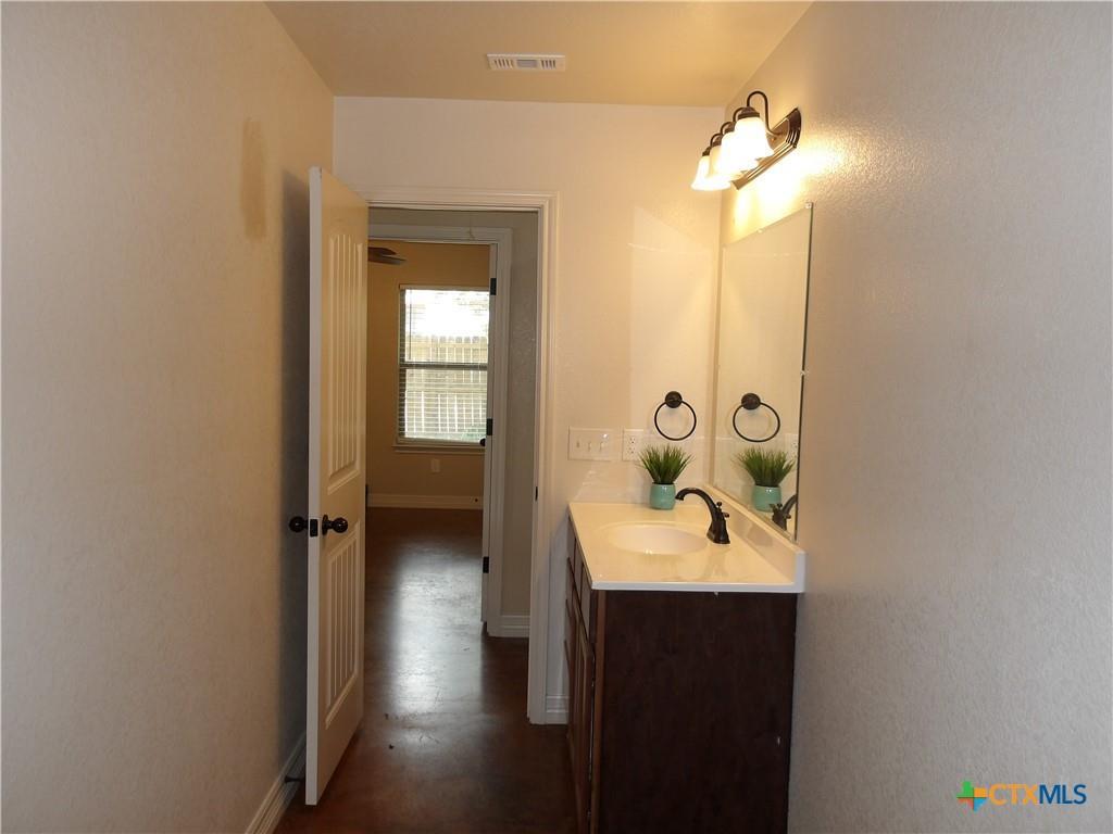 2807 Terrace Dr, Killeen, TX 76543