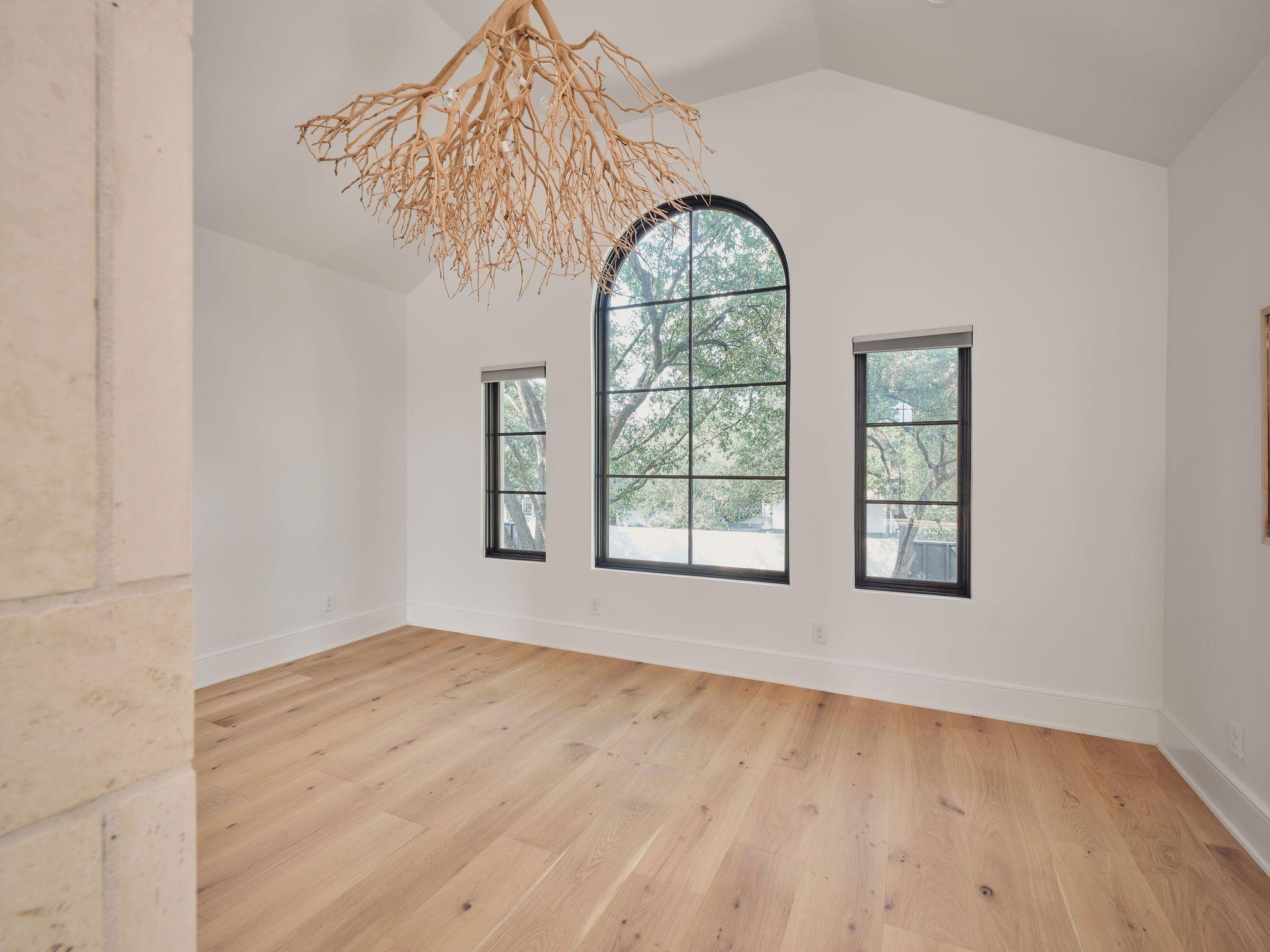 13 Niles Rd, Austin, TX 78703