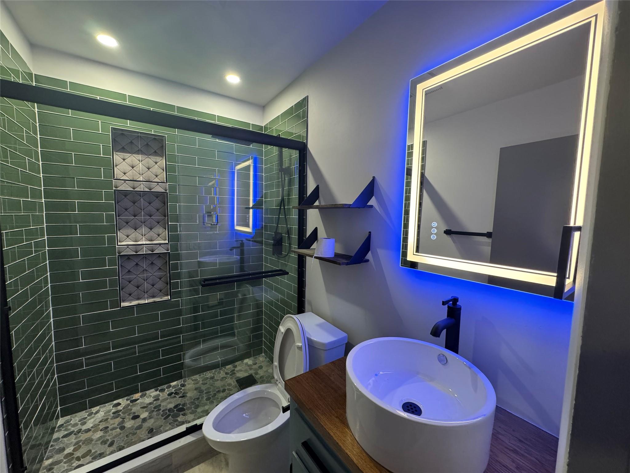 11813 Highland Oaks Trl, Austin, TX 78759