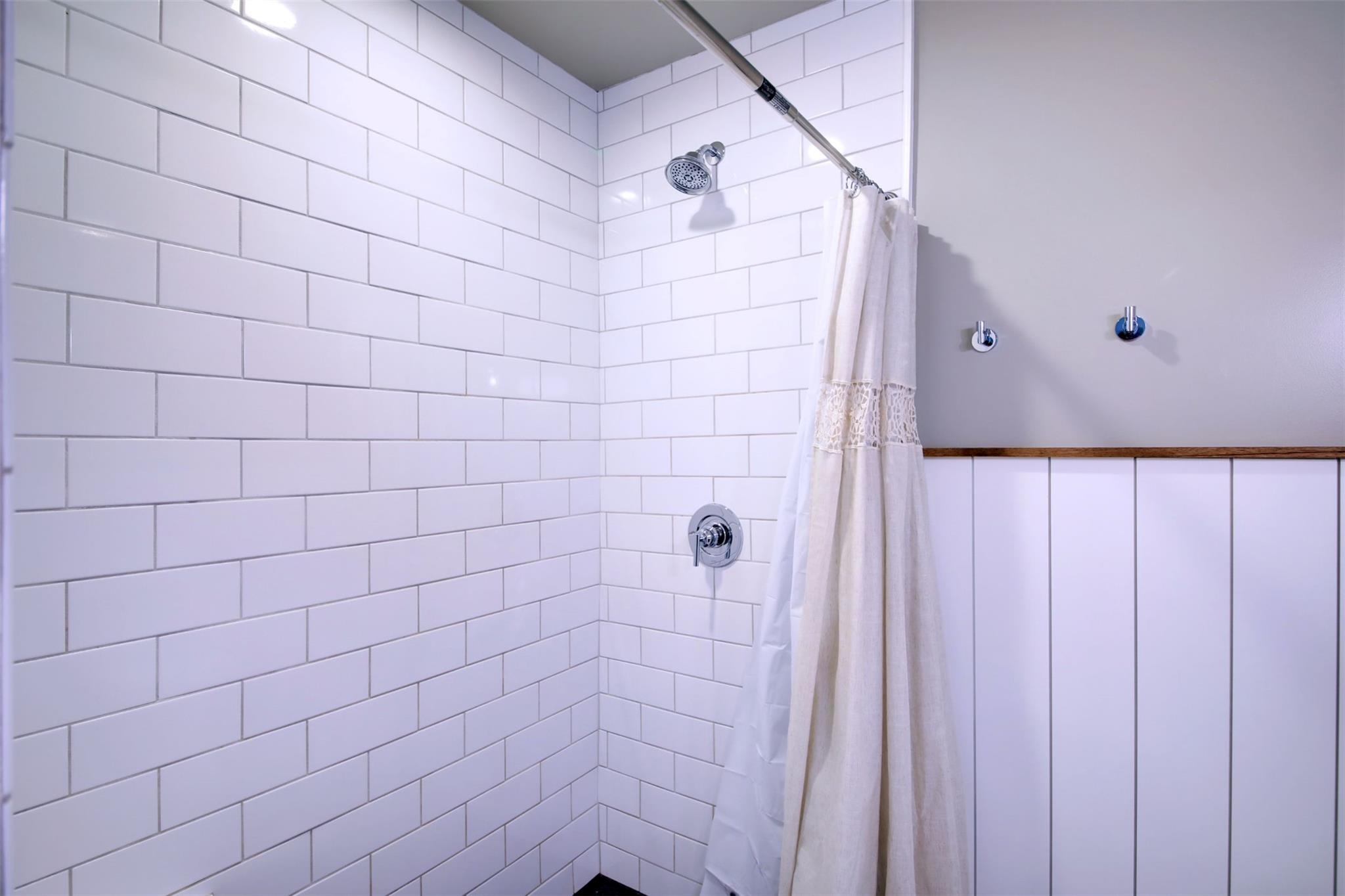 11813 Highland Oaks Trl, Austin, TX 78759