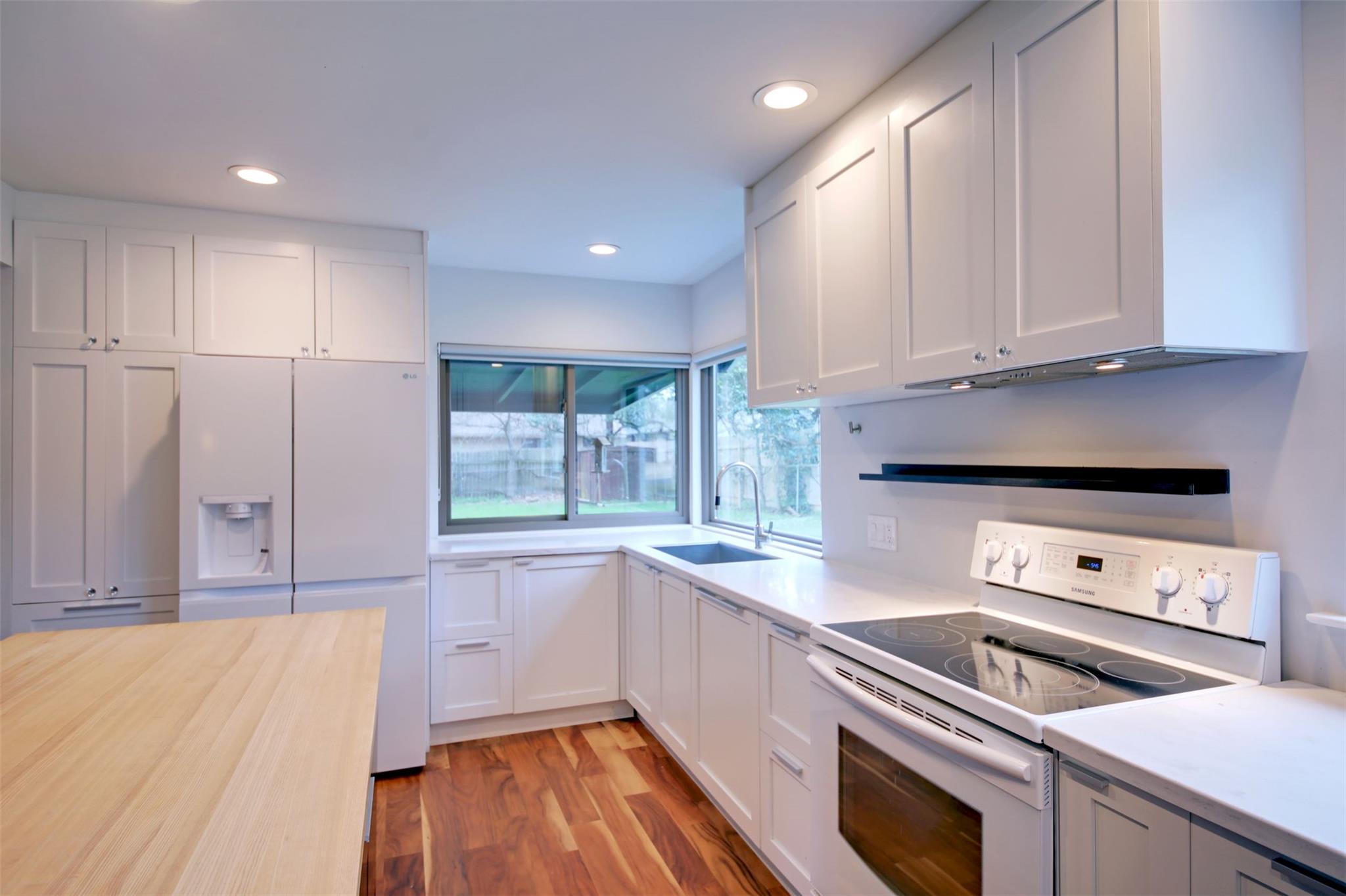 11813 Highland Oaks Trl, Austin, TX 78759