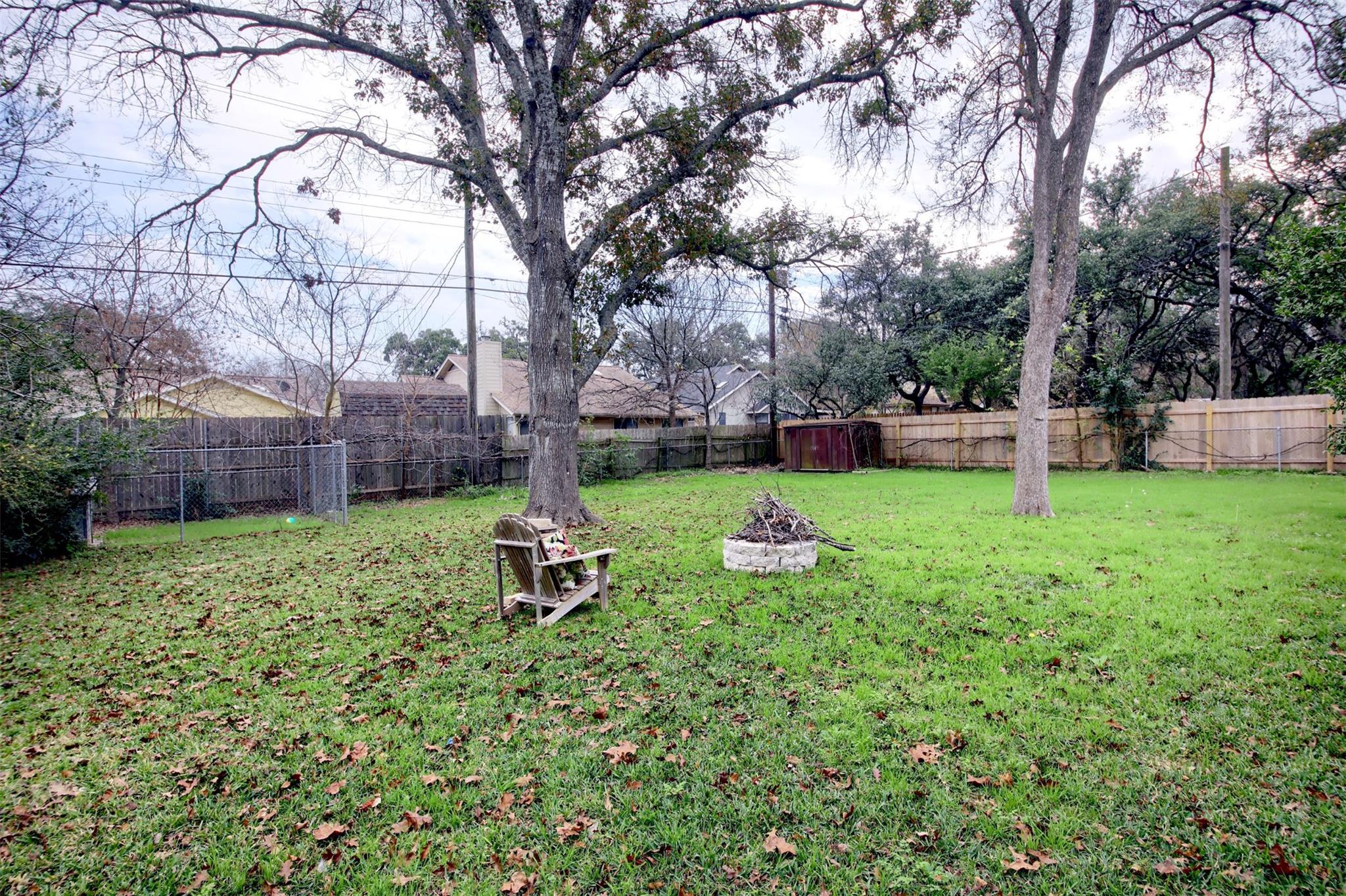 11813 Highland Oaks Trl, Austin, TX 78759
