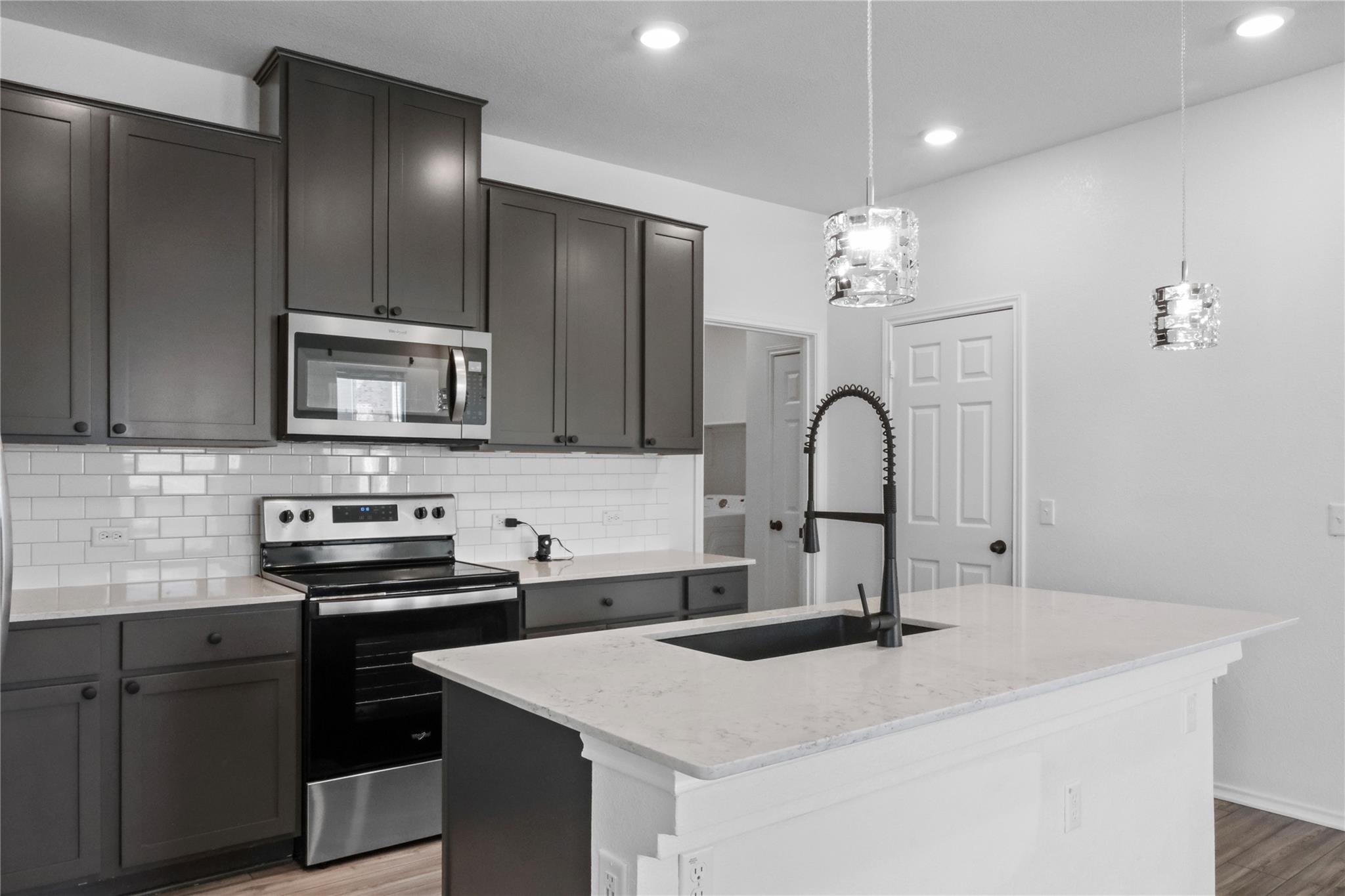 12500 Karasu Dr, Manor, TX 78653