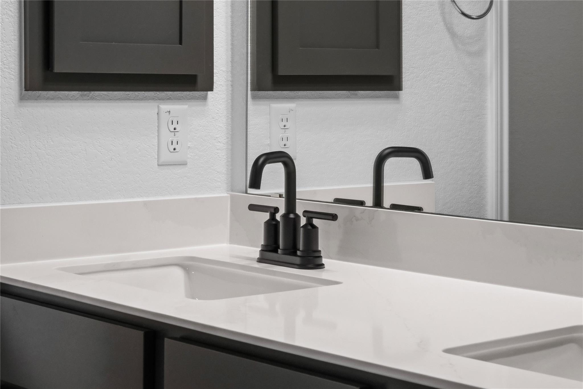 12500 Karasu Dr, Manor, TX 78653