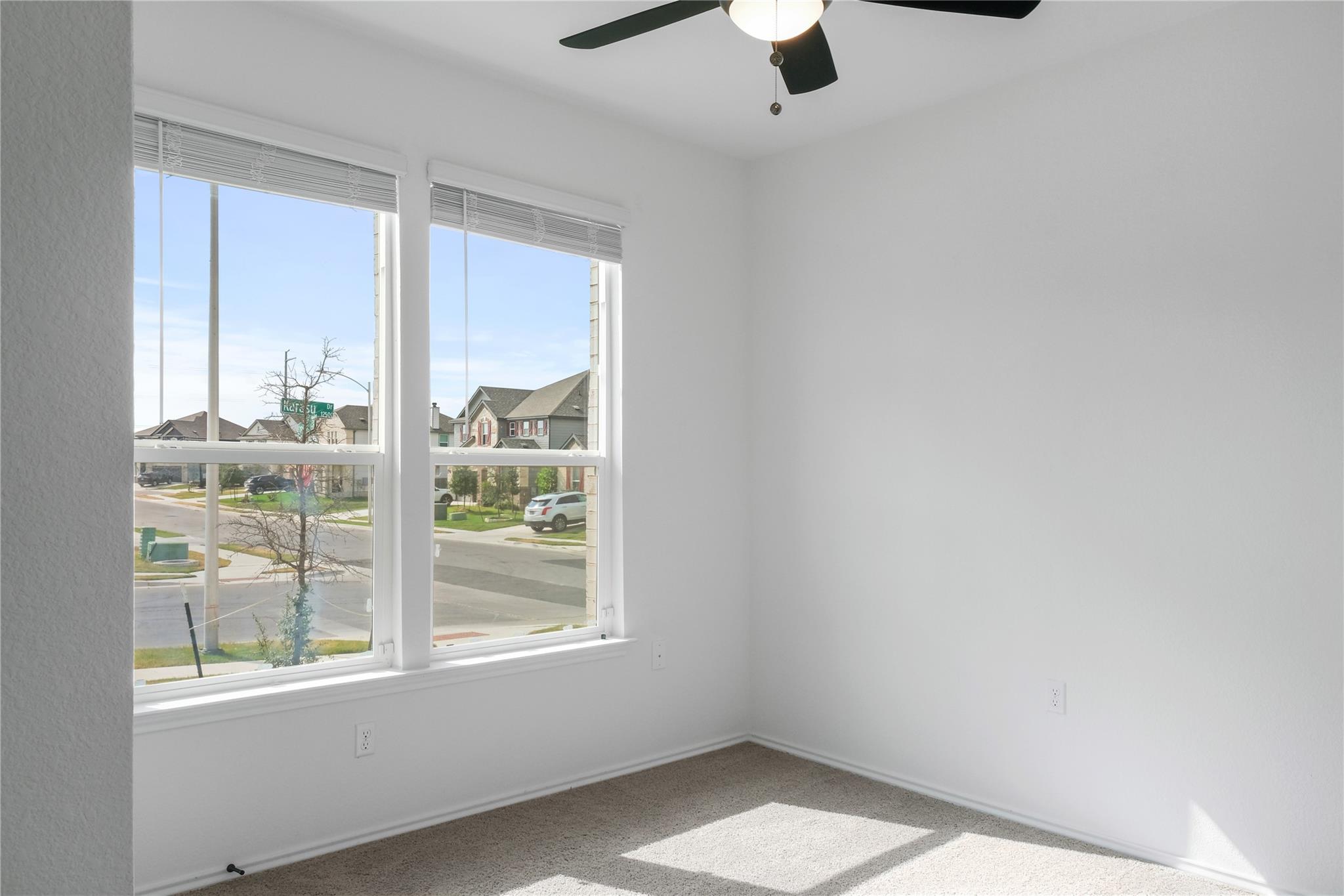 12500 Karasu Dr, Manor, TX 78653