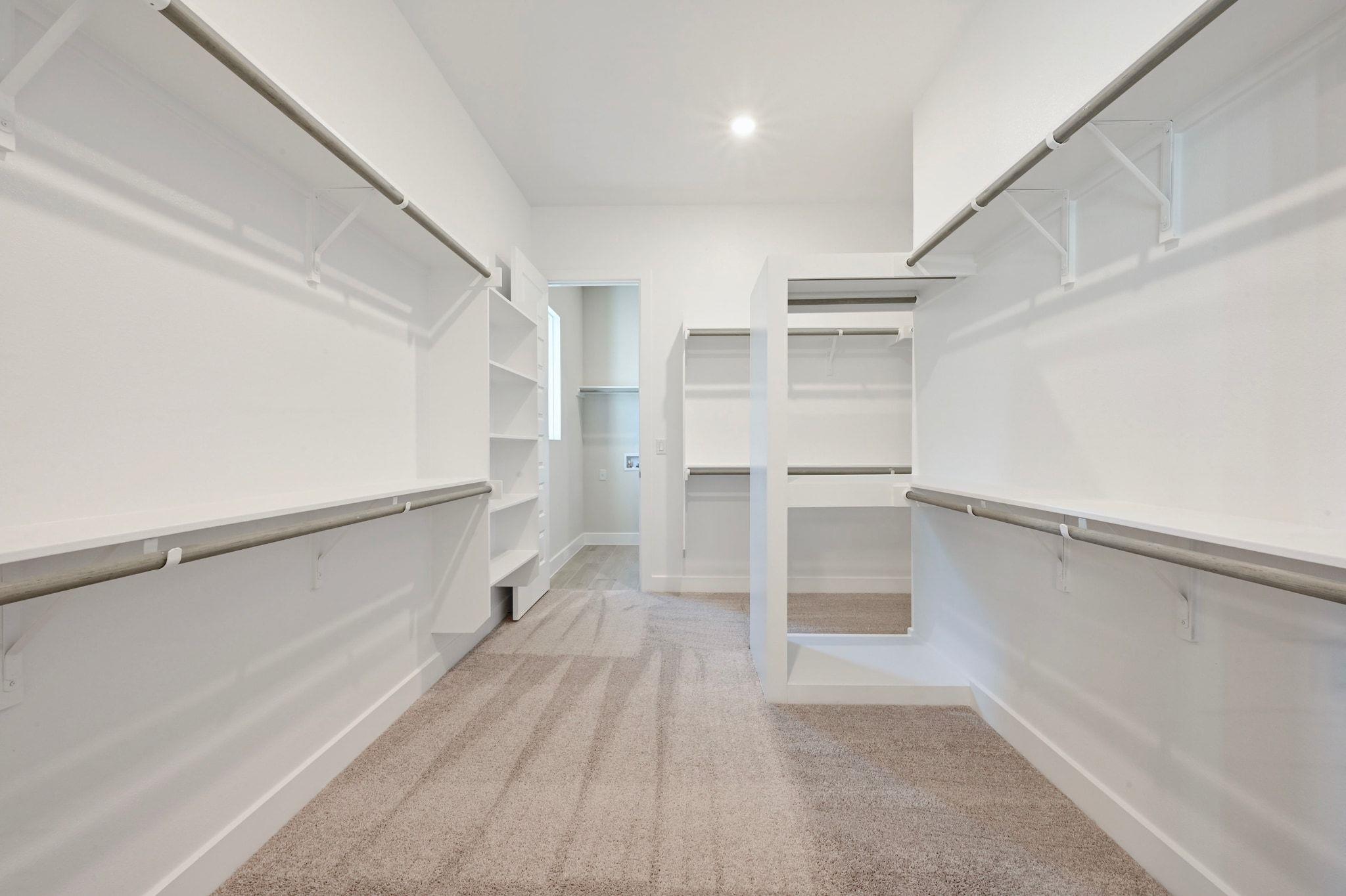 180 Montecilo Dr, Liberty Hill, TX 78642