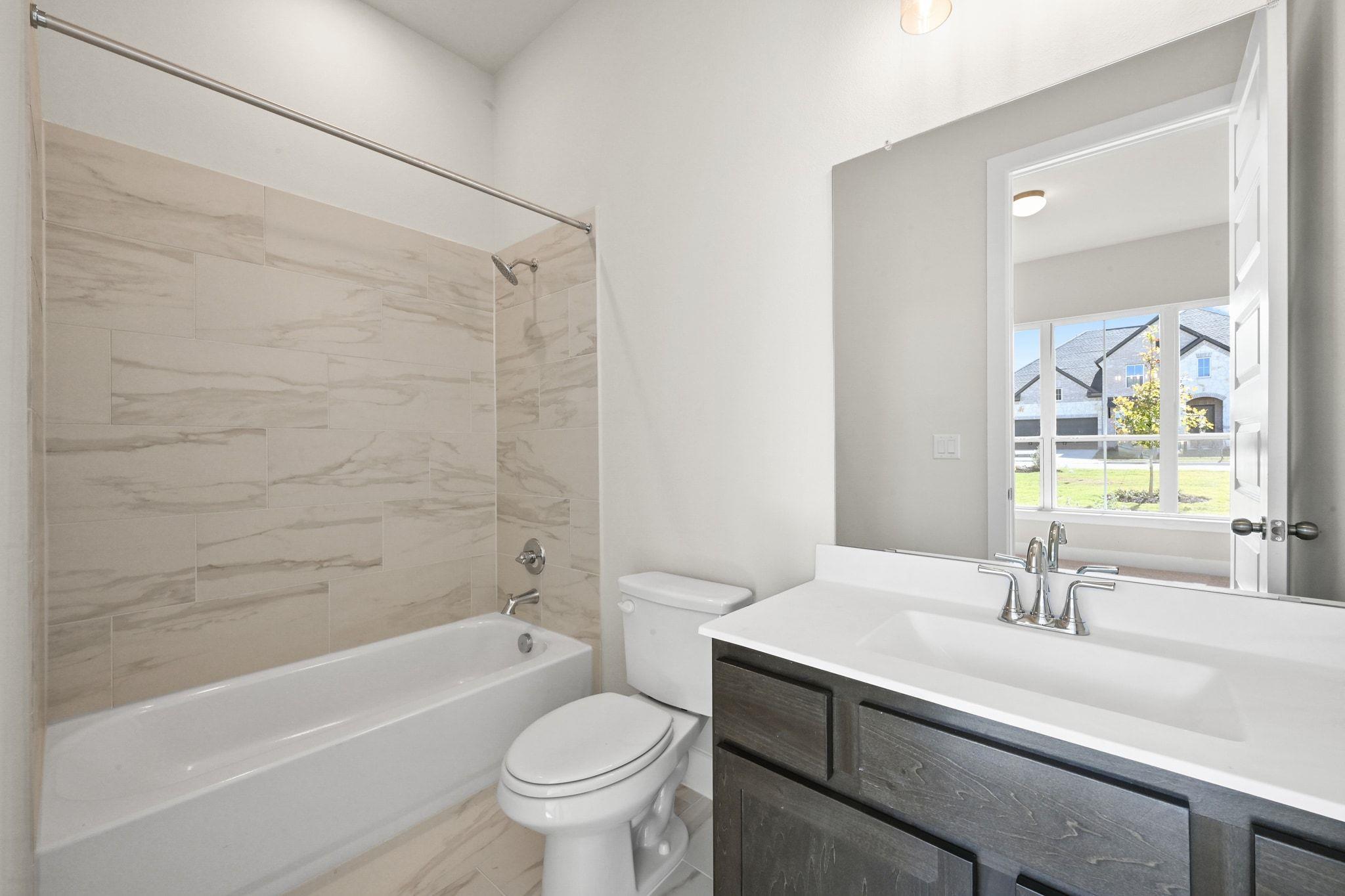 180 Montecilo Dr, Liberty Hill, TX 78642