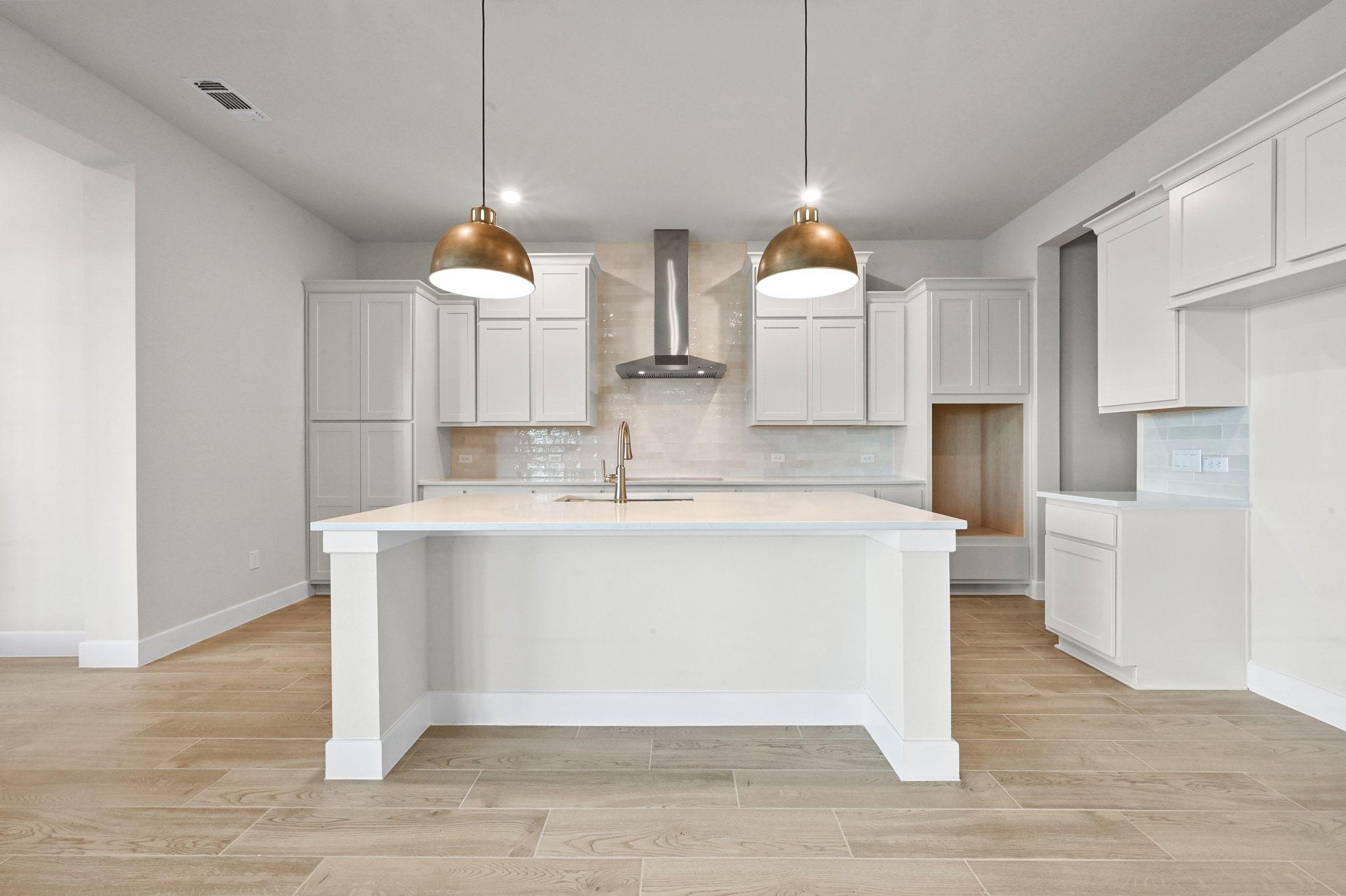 180 Montecilo Dr, Liberty Hill, TX 78642