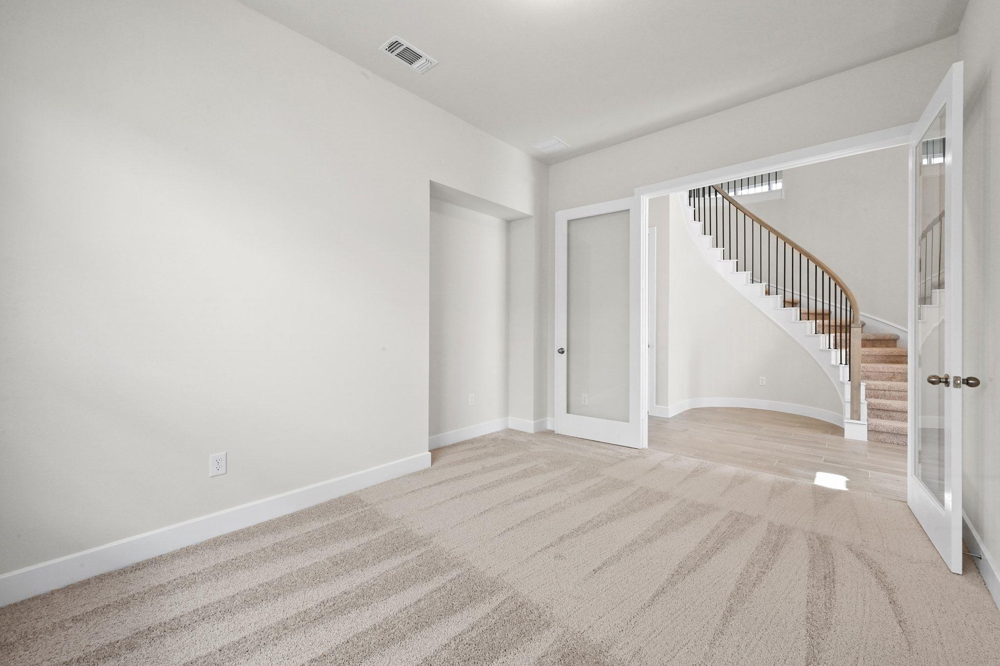 180 Montecilo Dr, Liberty Hill, TX 78642