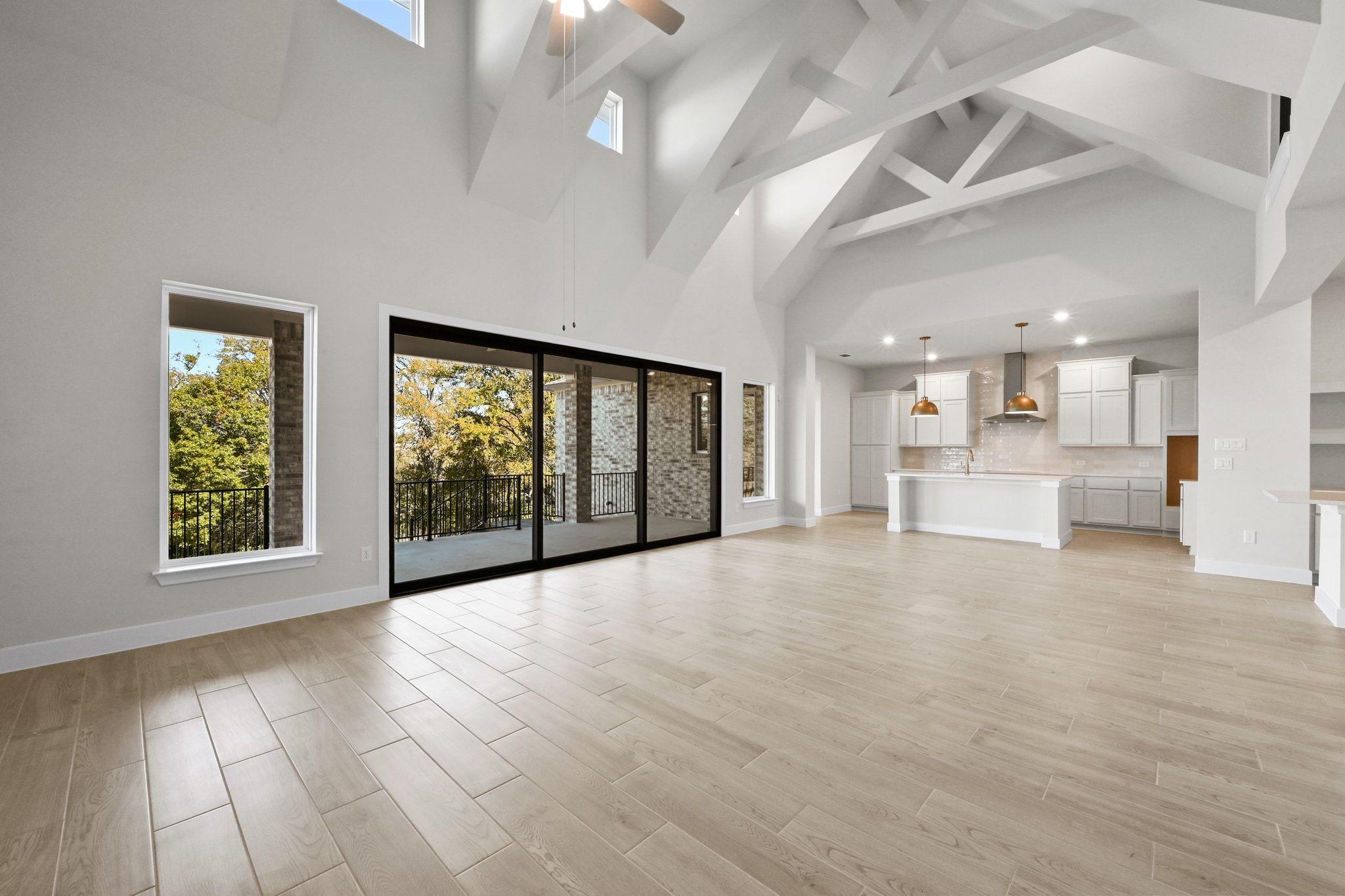 180 Montecilo Dr, Liberty Hill, TX 78642