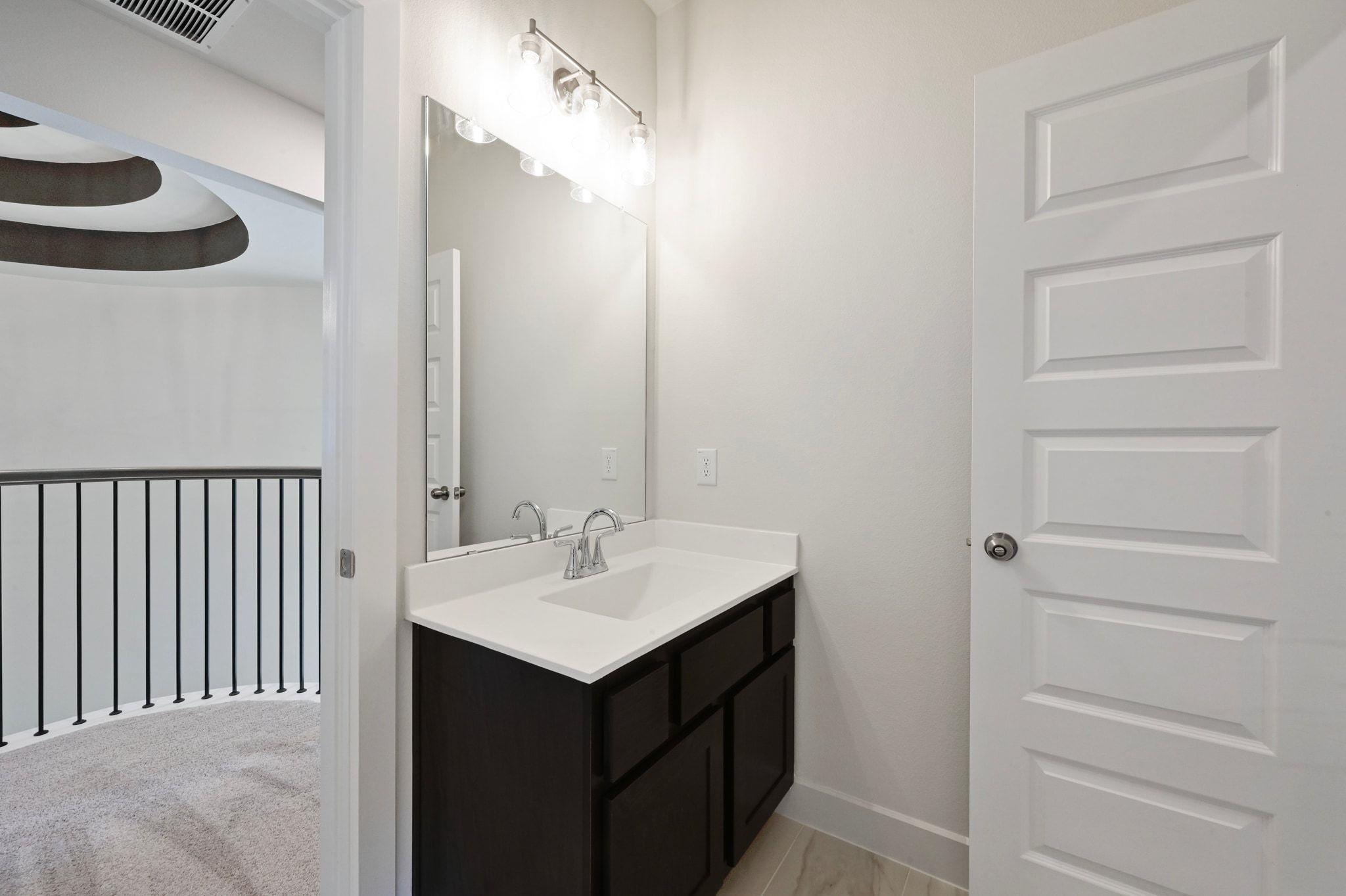 180 Montecilo Dr, Liberty Hill, TX 78642