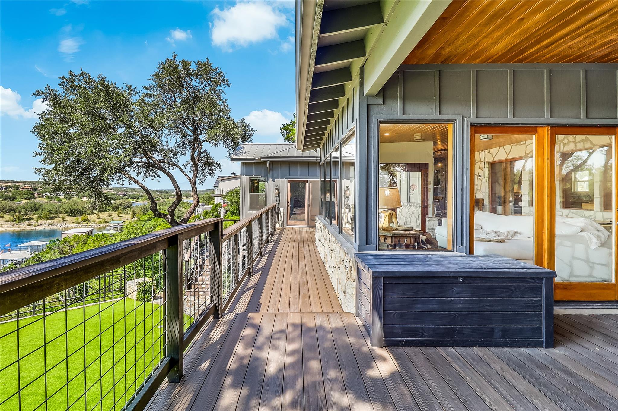 19745 Lakehurst Loop, Spicewood, TX 78669