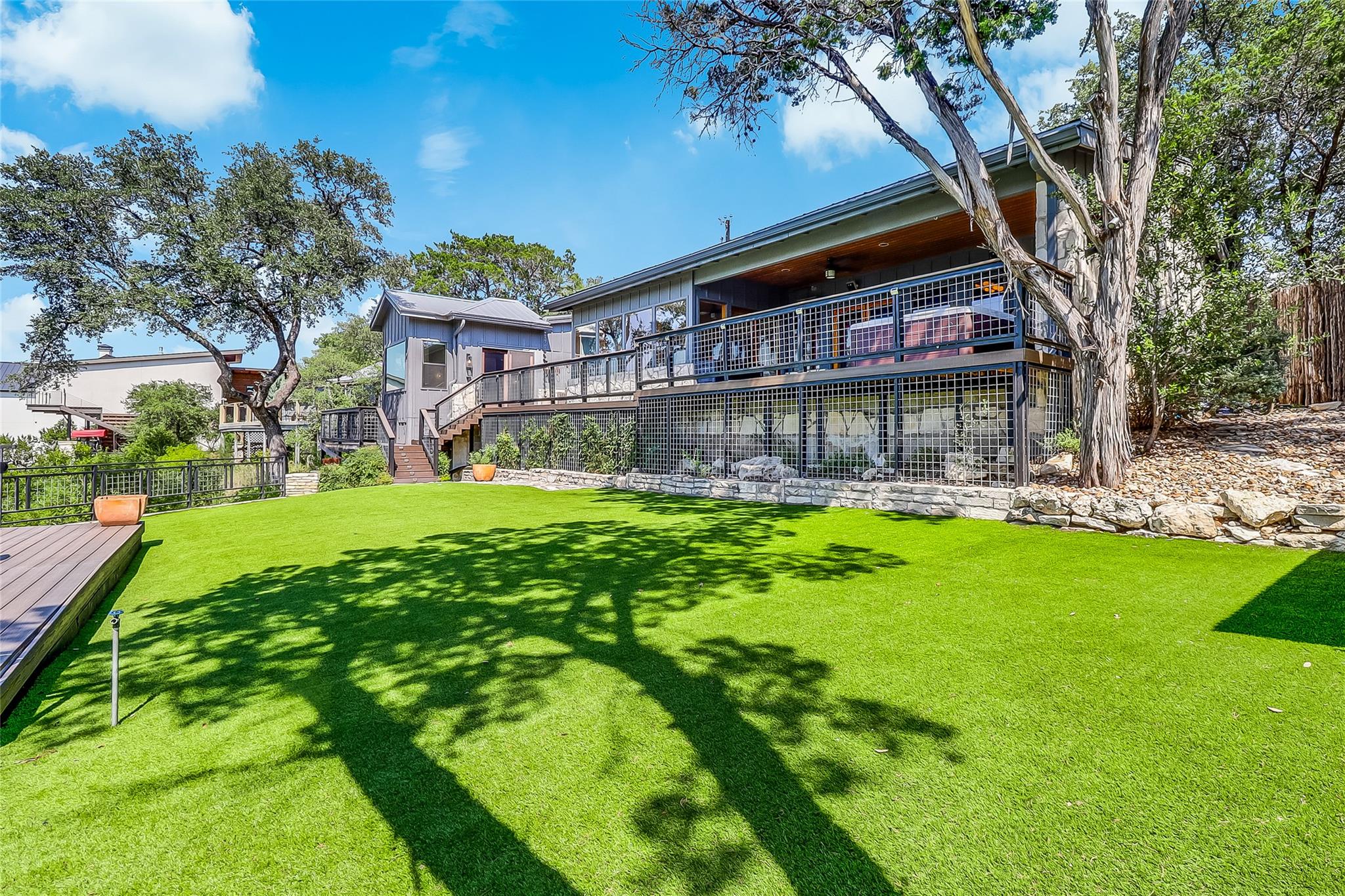 19745 Lakehurst Loop, Spicewood, TX 78669