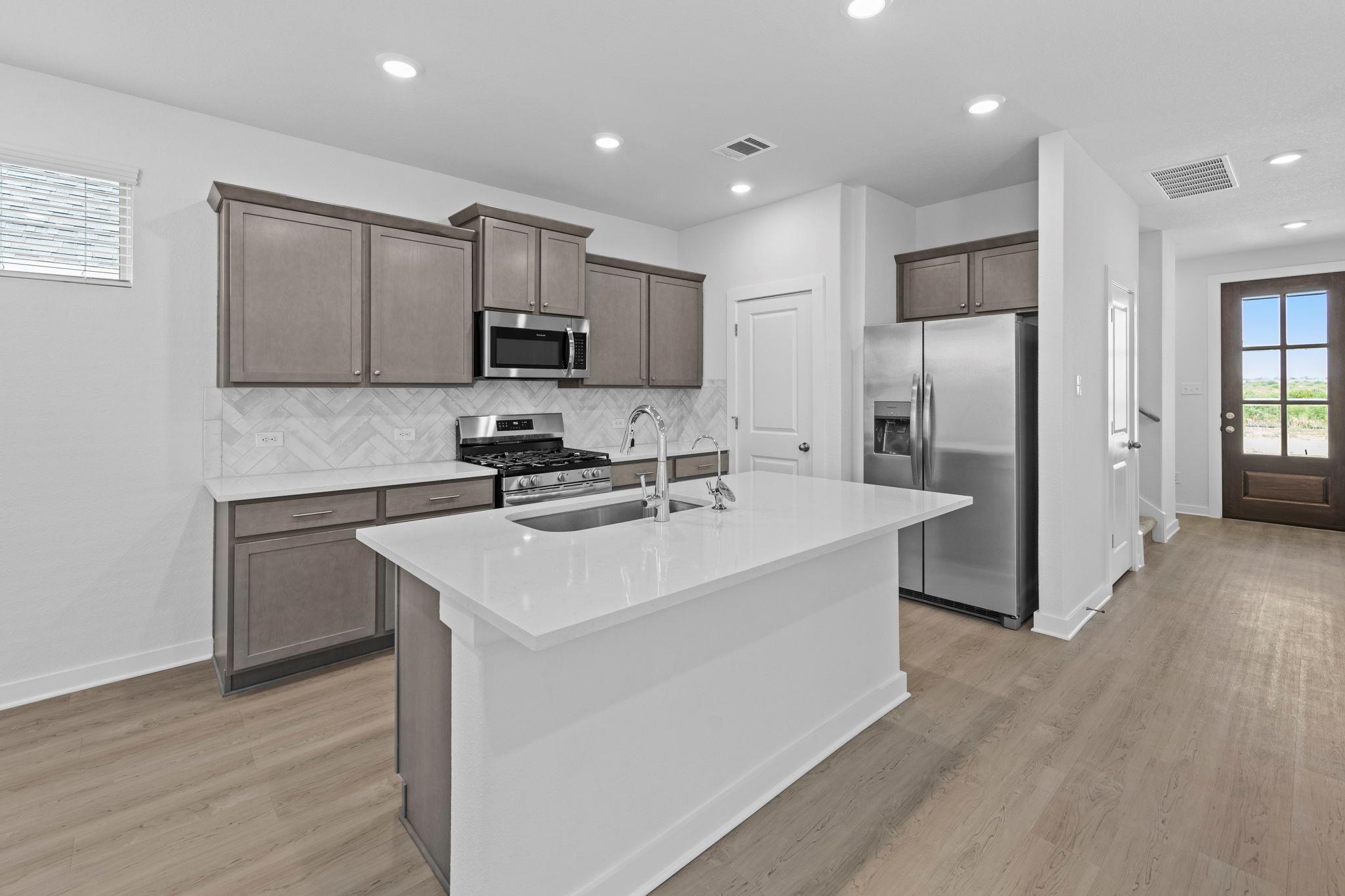 641 Salamander St, San Marcos, TX 78666