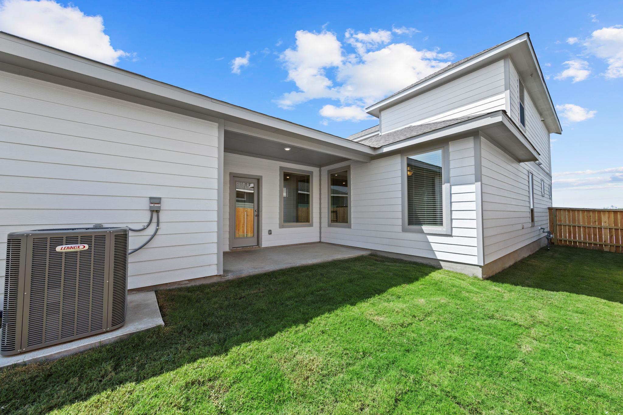 641 Salamander St, San Marcos, TX 78666