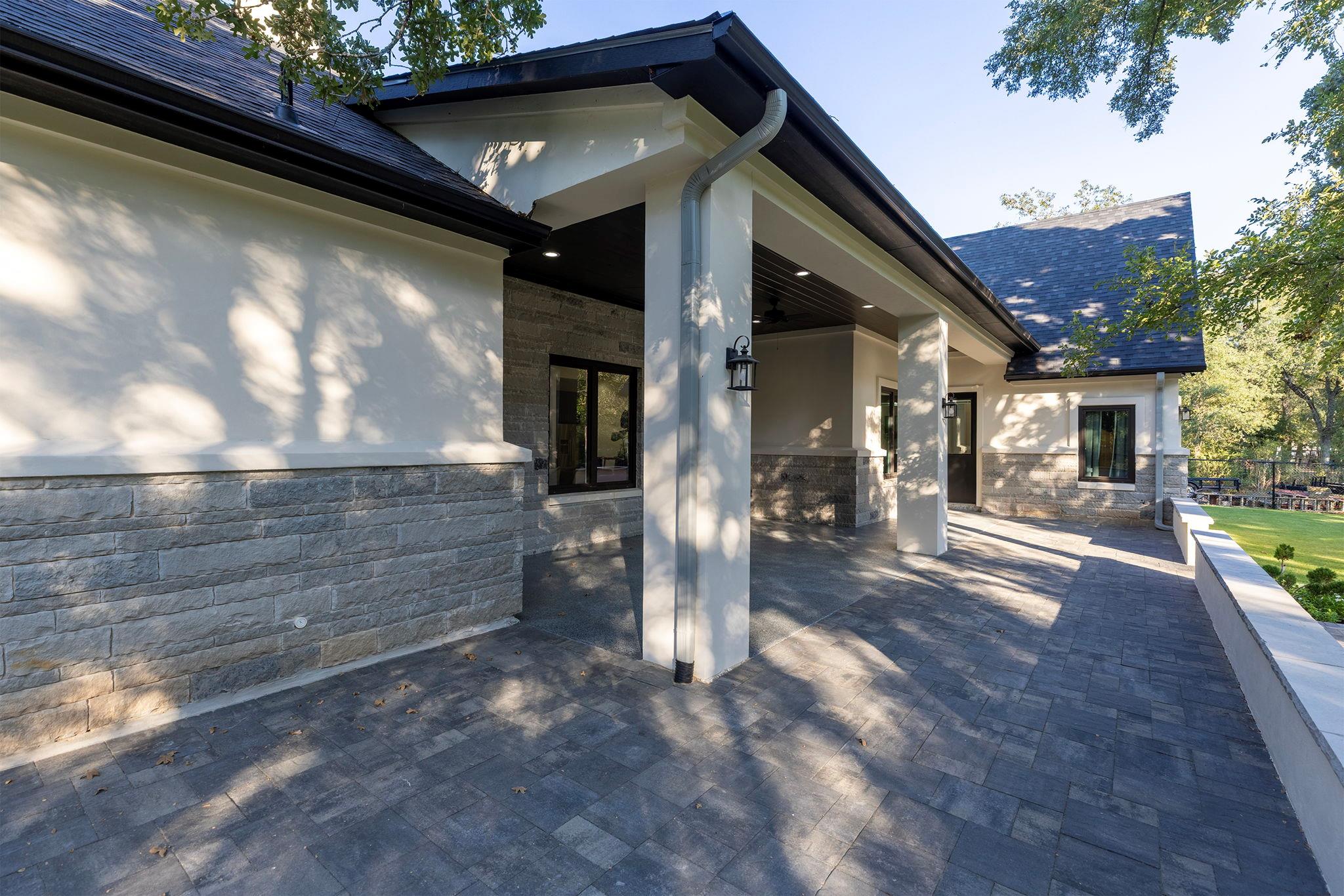 153 Fawn Holw, Elgin, TX 78621