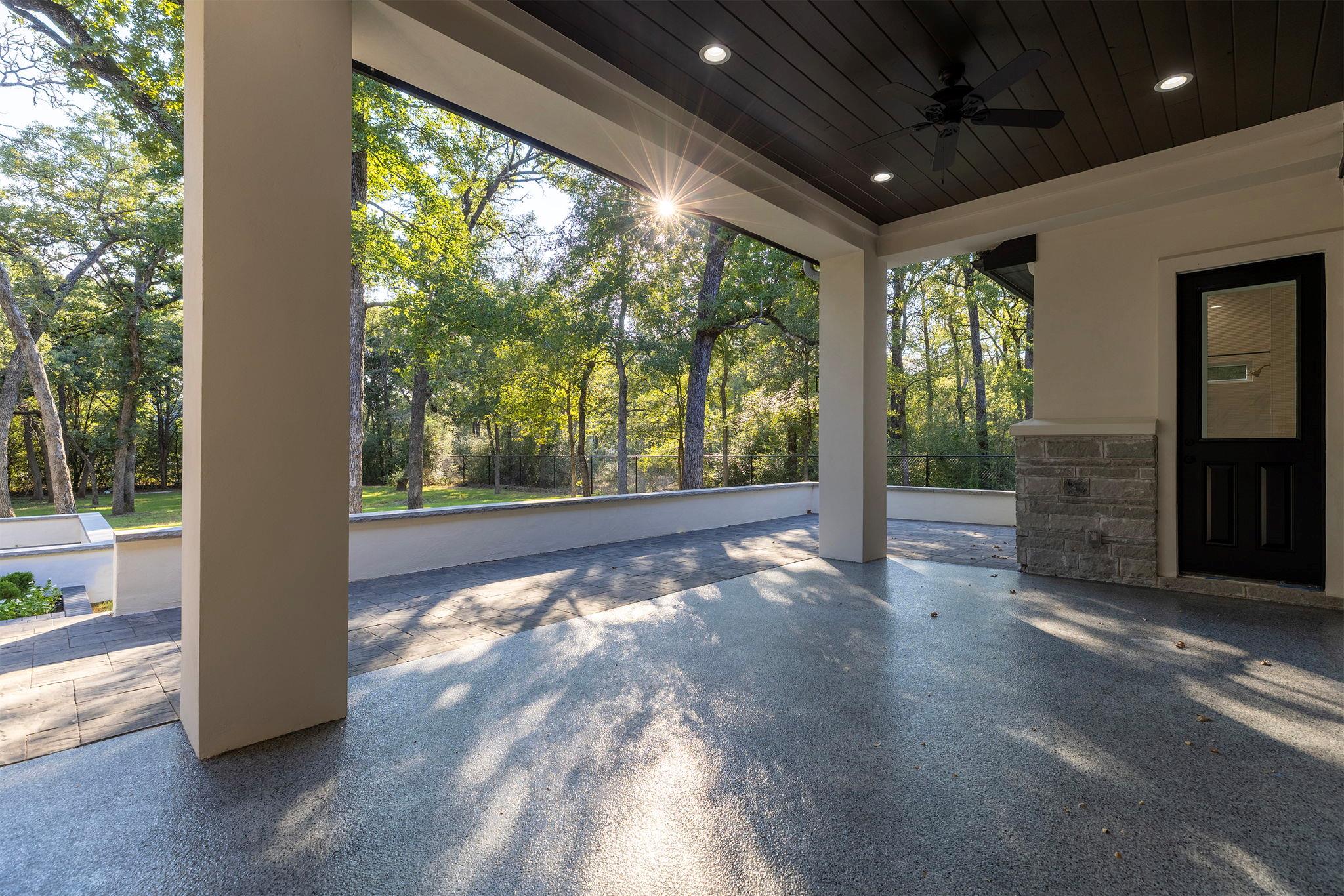 153 Fawn Holw, Elgin, TX 78621