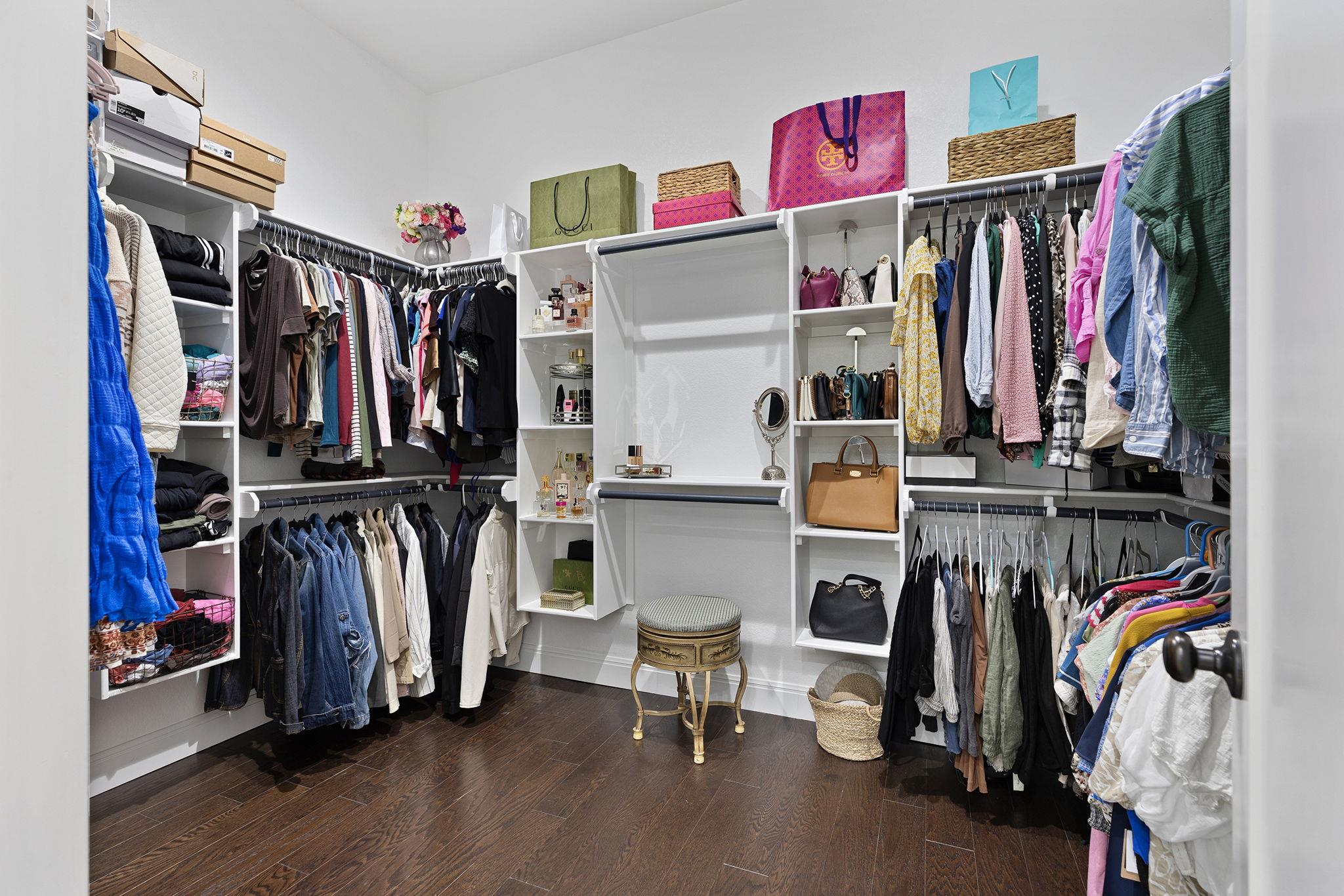 153 Fawn Holw, Elgin, TX 78621