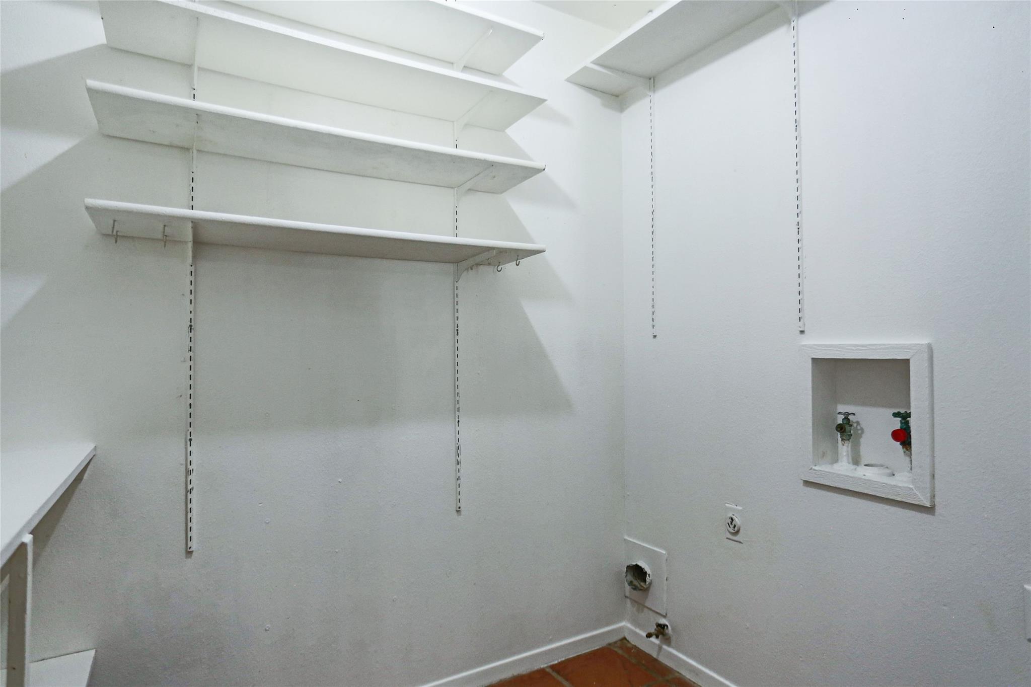 1003 Beaver Trl # A, Austin, TX 78746