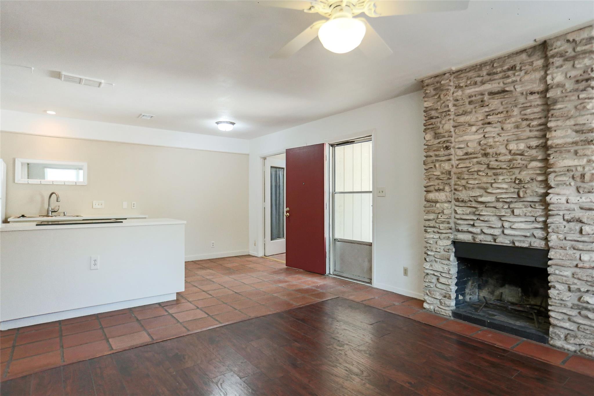 1003 Beaver Trl # A, Austin, TX 78746