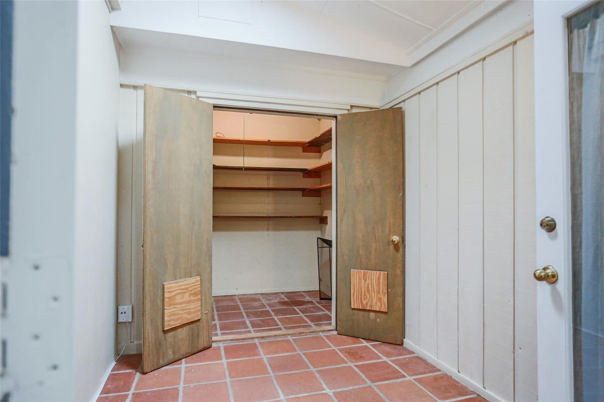 1003 Beaver Trl # A, Austin, TX 78746