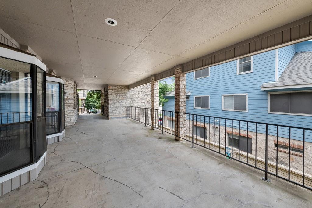 2604 Salado St # 302, Austin, TX 78705