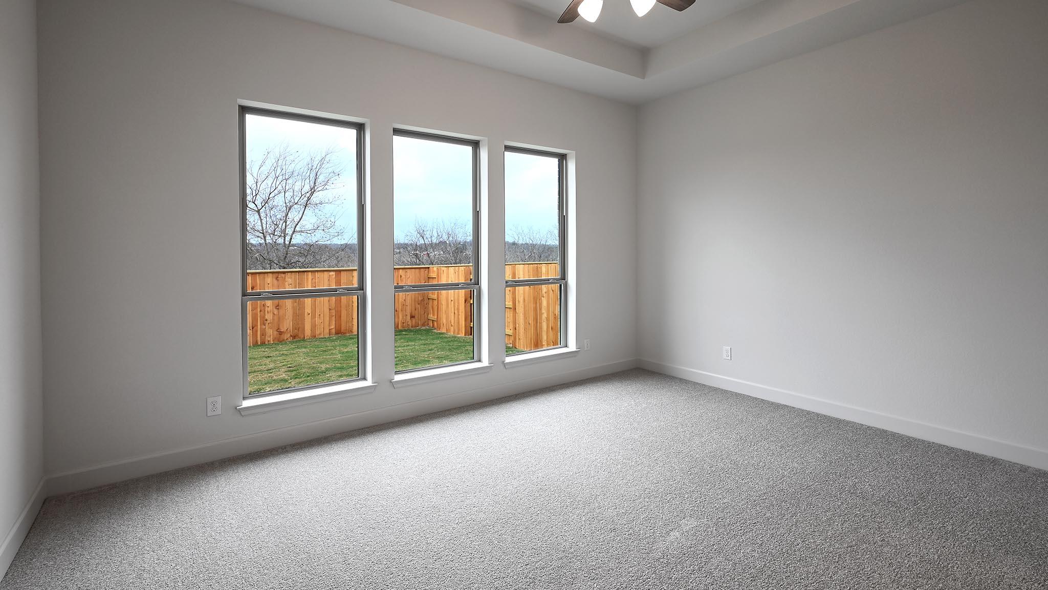 608 Bay Breeze Dr, Kyle, TX 78640