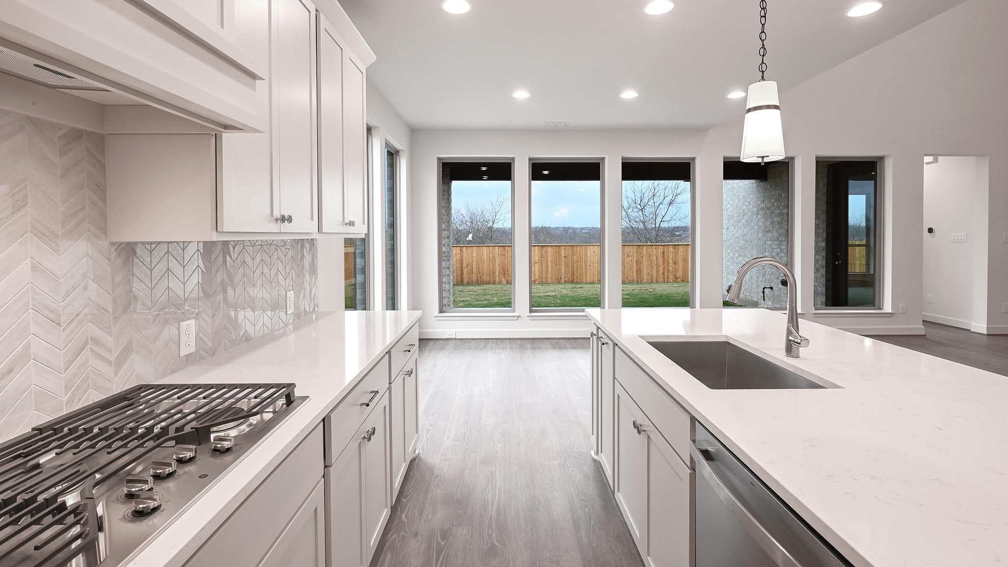 608 Bay Breeze Dr, Kyle, TX 78640