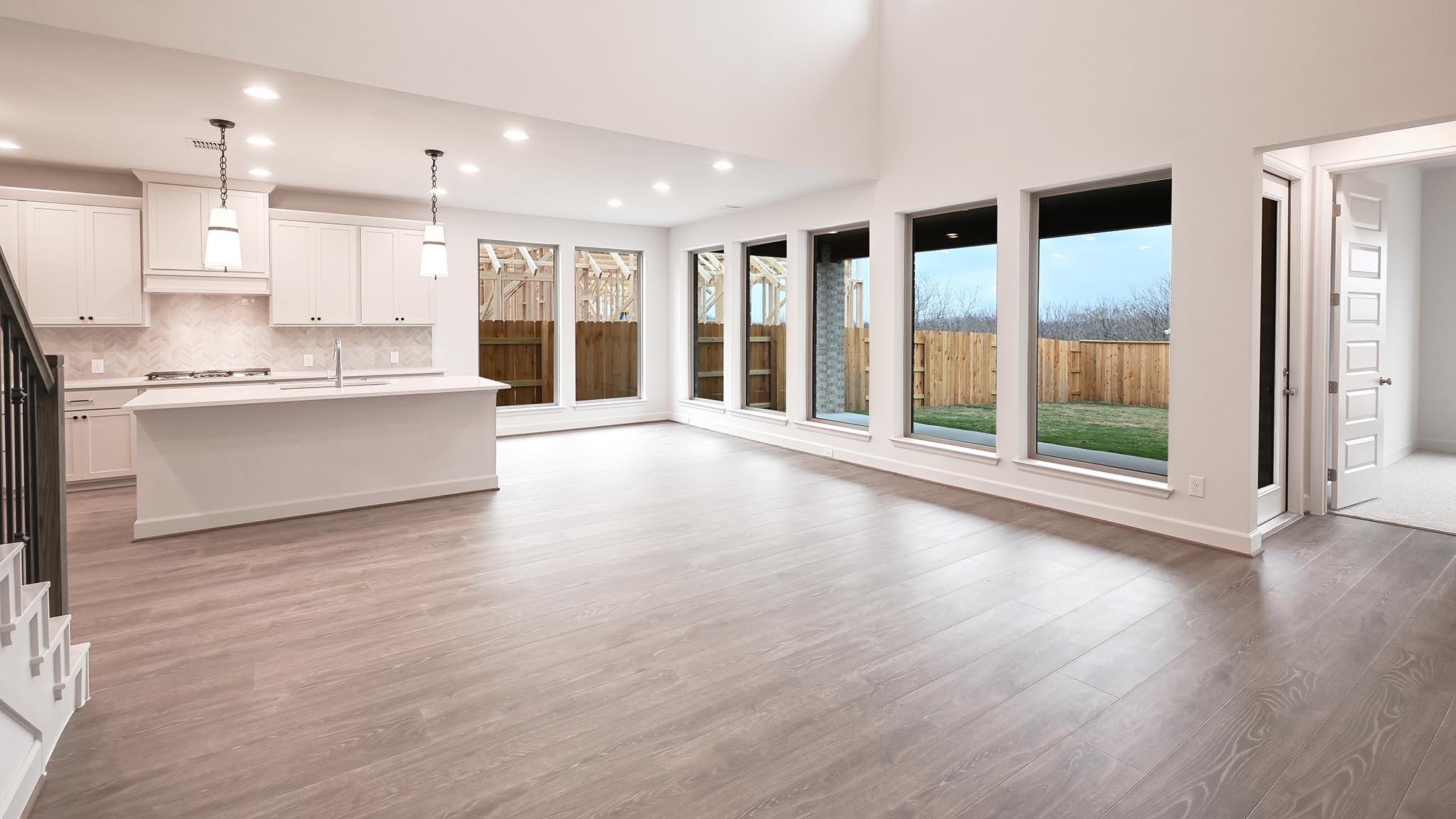 608 Bay Breeze Dr, Kyle, TX 78640