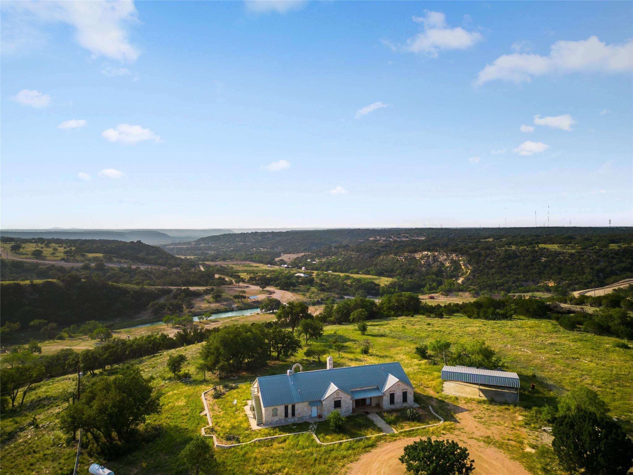 1428 Seven Springs Drive Dr, Junction, TX 76849